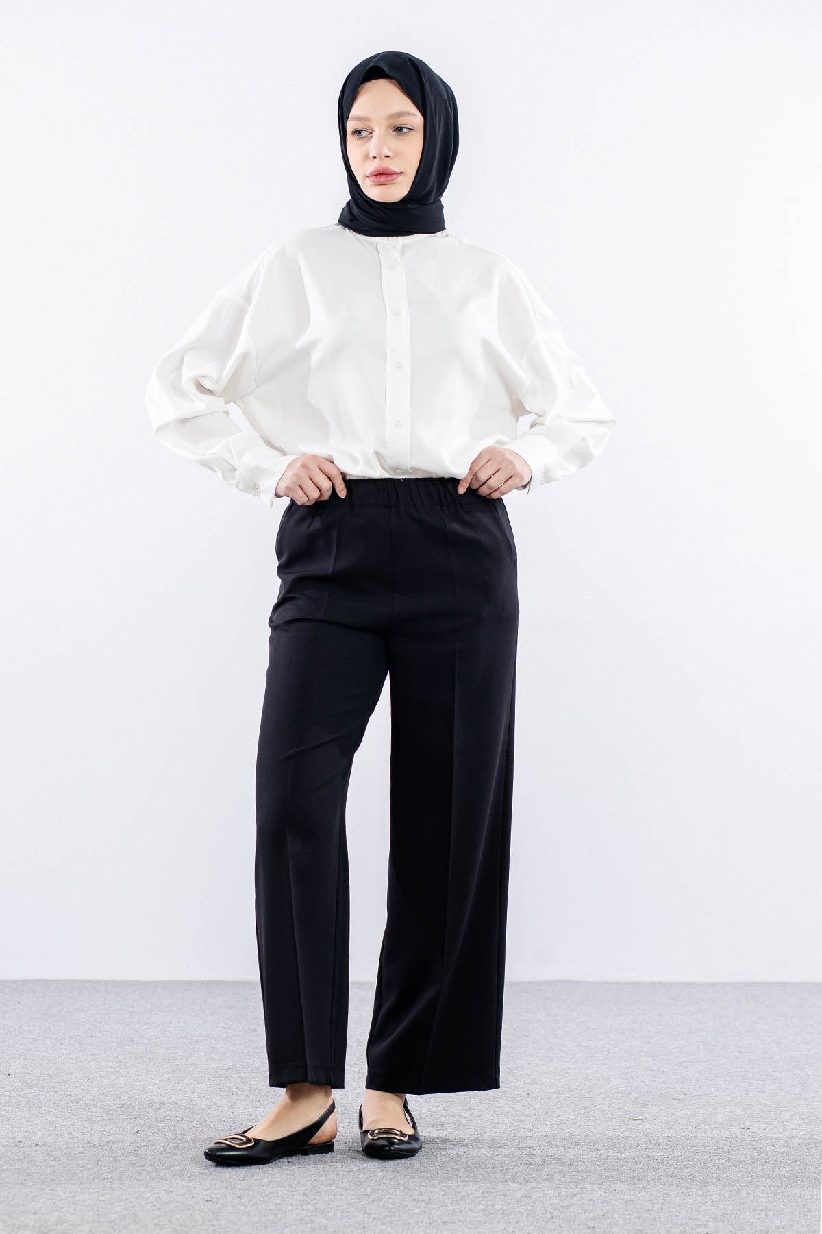 002 Pantolon 40-50 - Siyah
