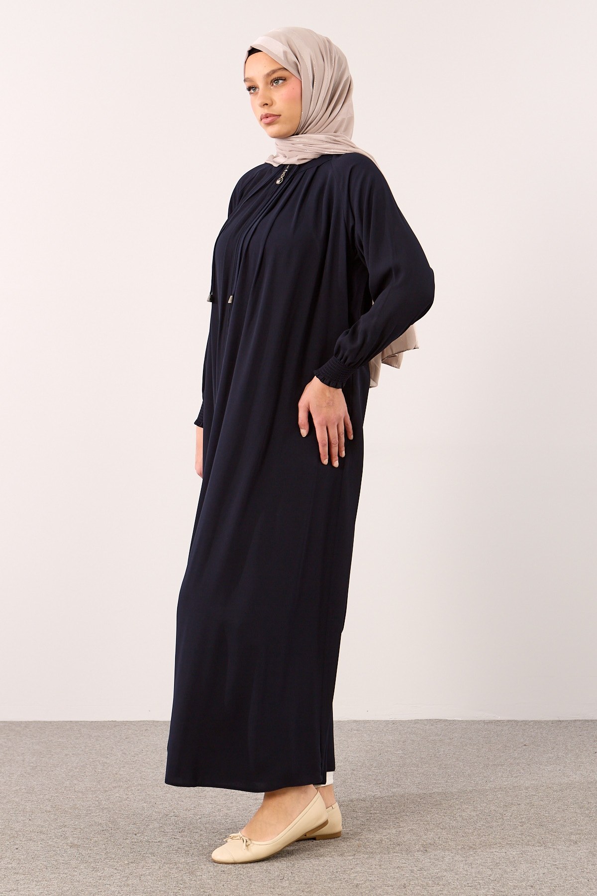 2047 Ferace 38-48 Mevlana - Lacivert