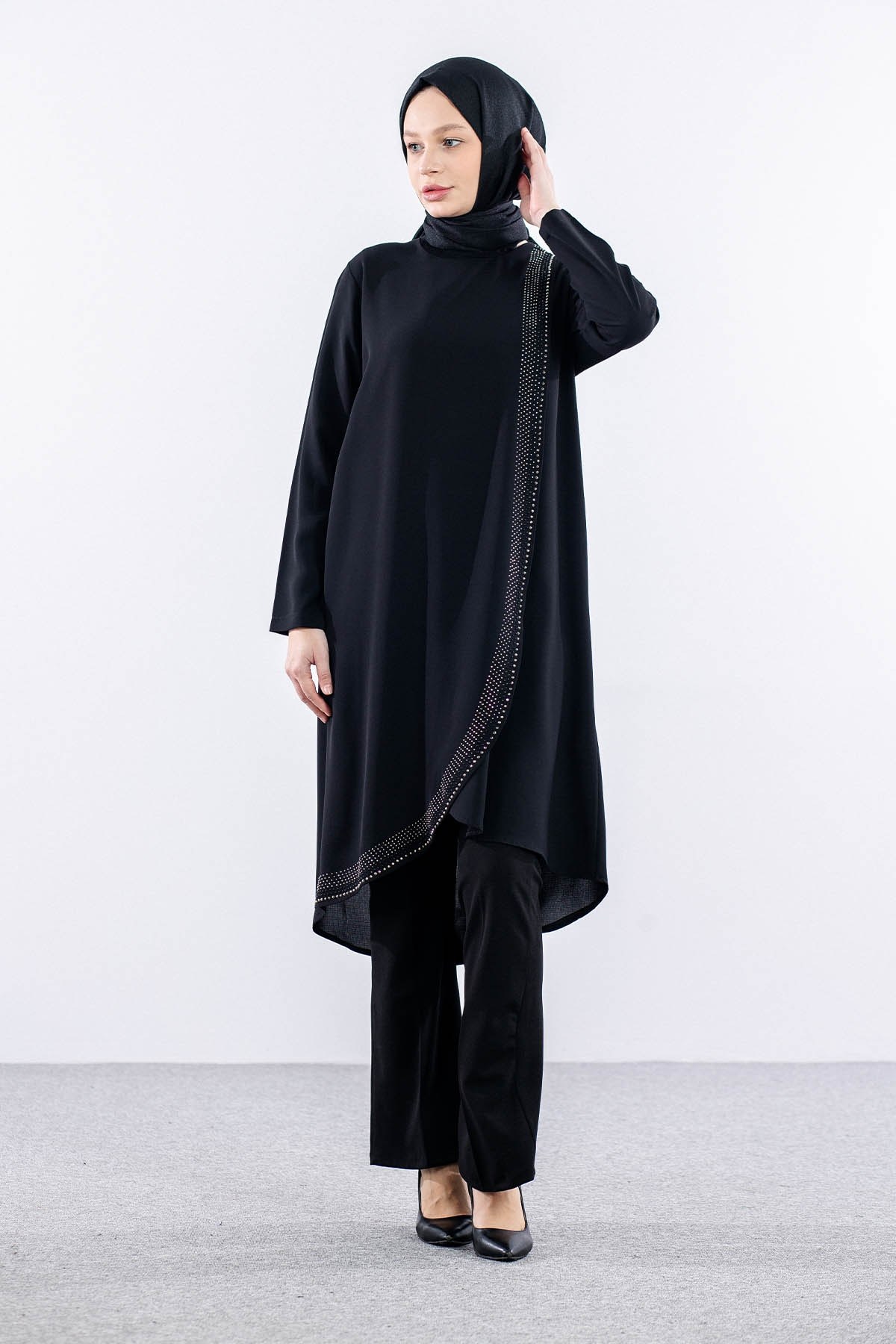 2410 Tunik 42-48 Kapak - Siyah