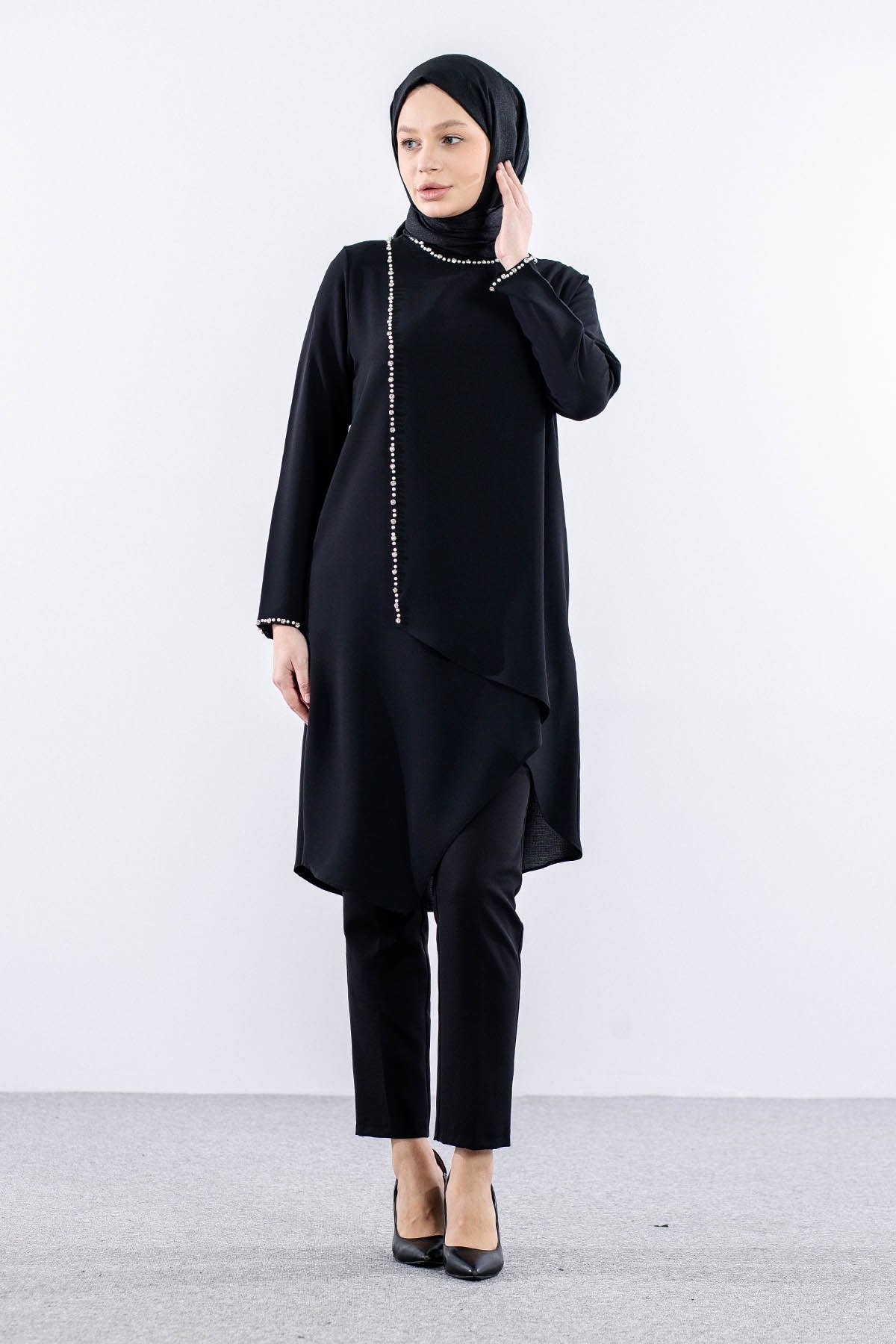 2417 Tunik 42-48 İnci - Siyah