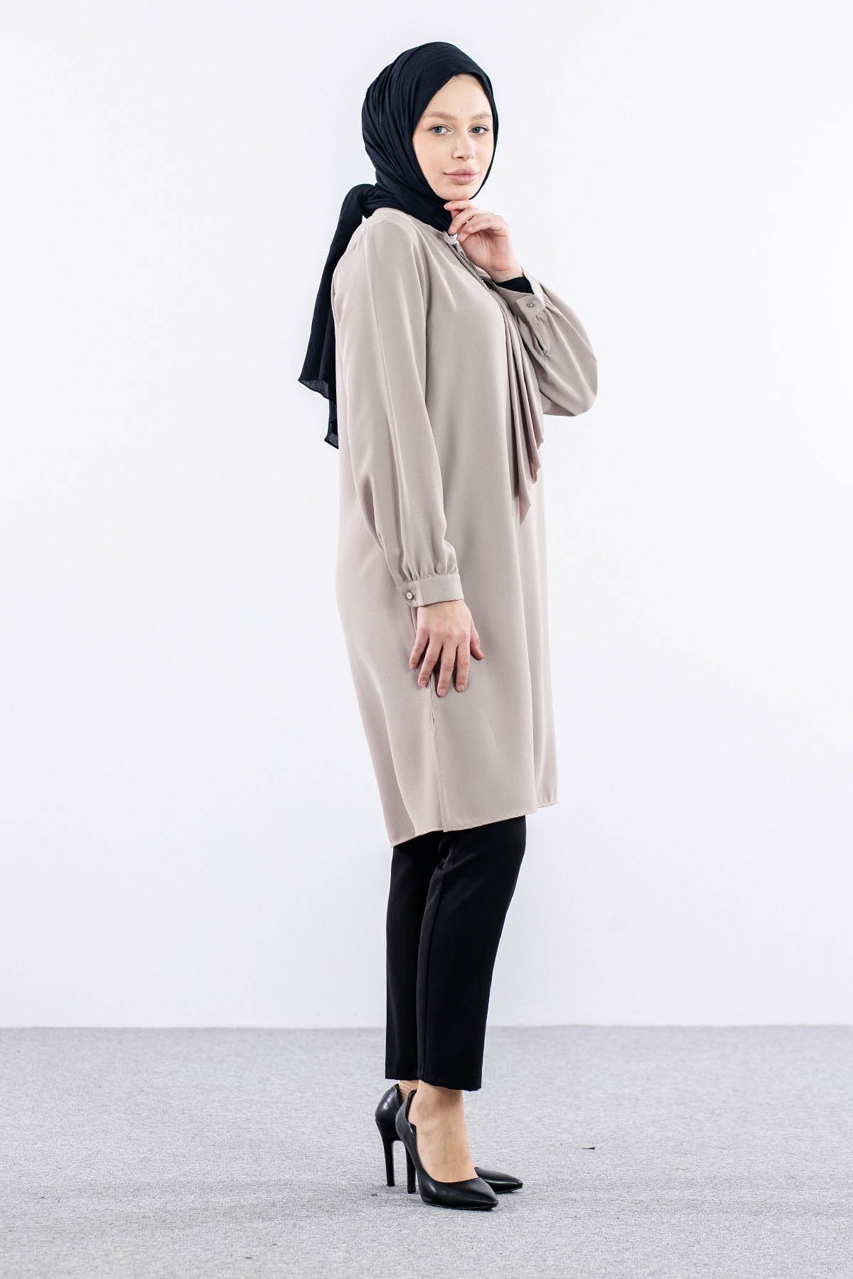 2428 Tunik 42-48 Kravat - Bej