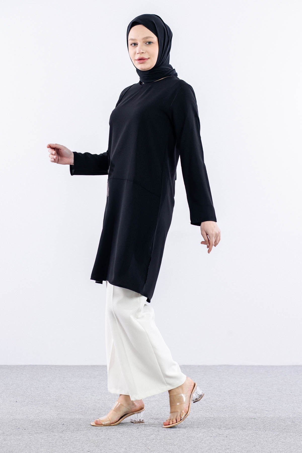 2429 Tunik 42-48 Kare - Siyah