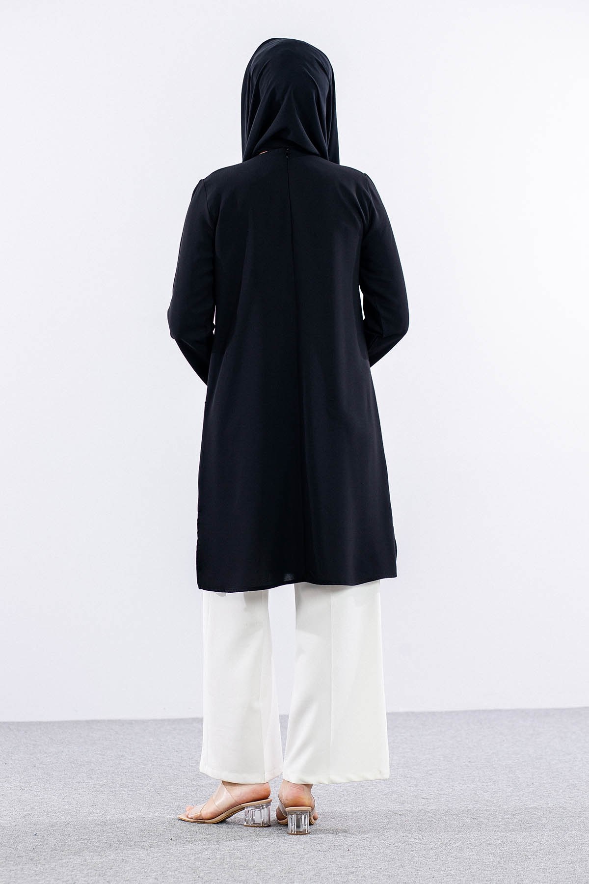 2429 Tunik 42-48 Kare - Siyah