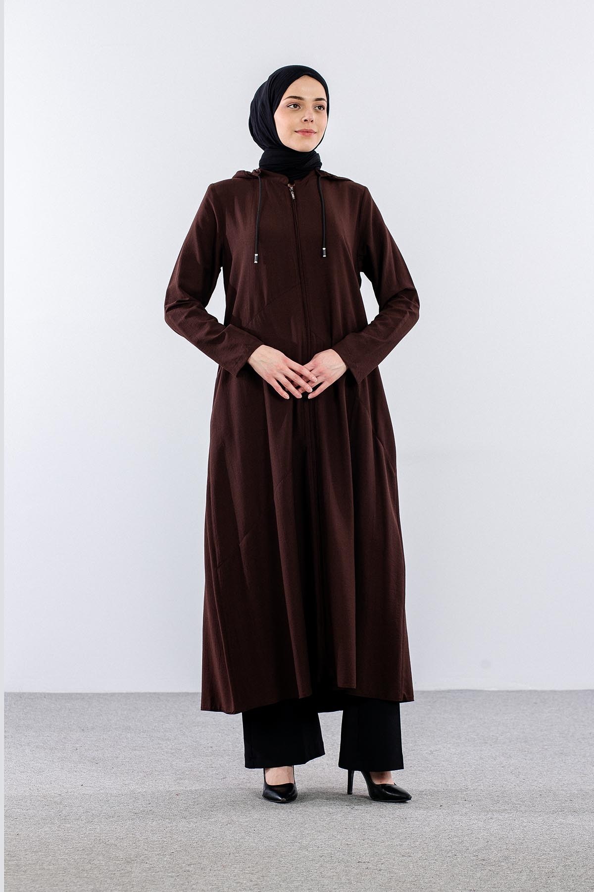 2502 A. Boy Kaban 40-50 Kapüşon Detay - Kahve