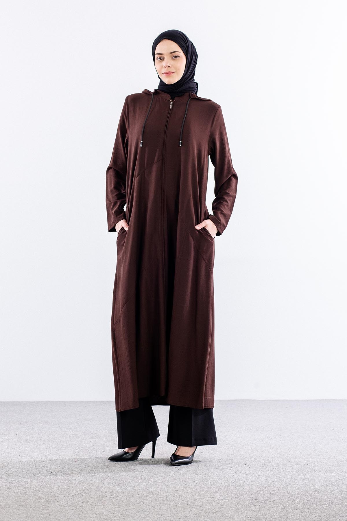 2502 A. Boy Kaban 40-50 Kapüşon Detay - Kahve