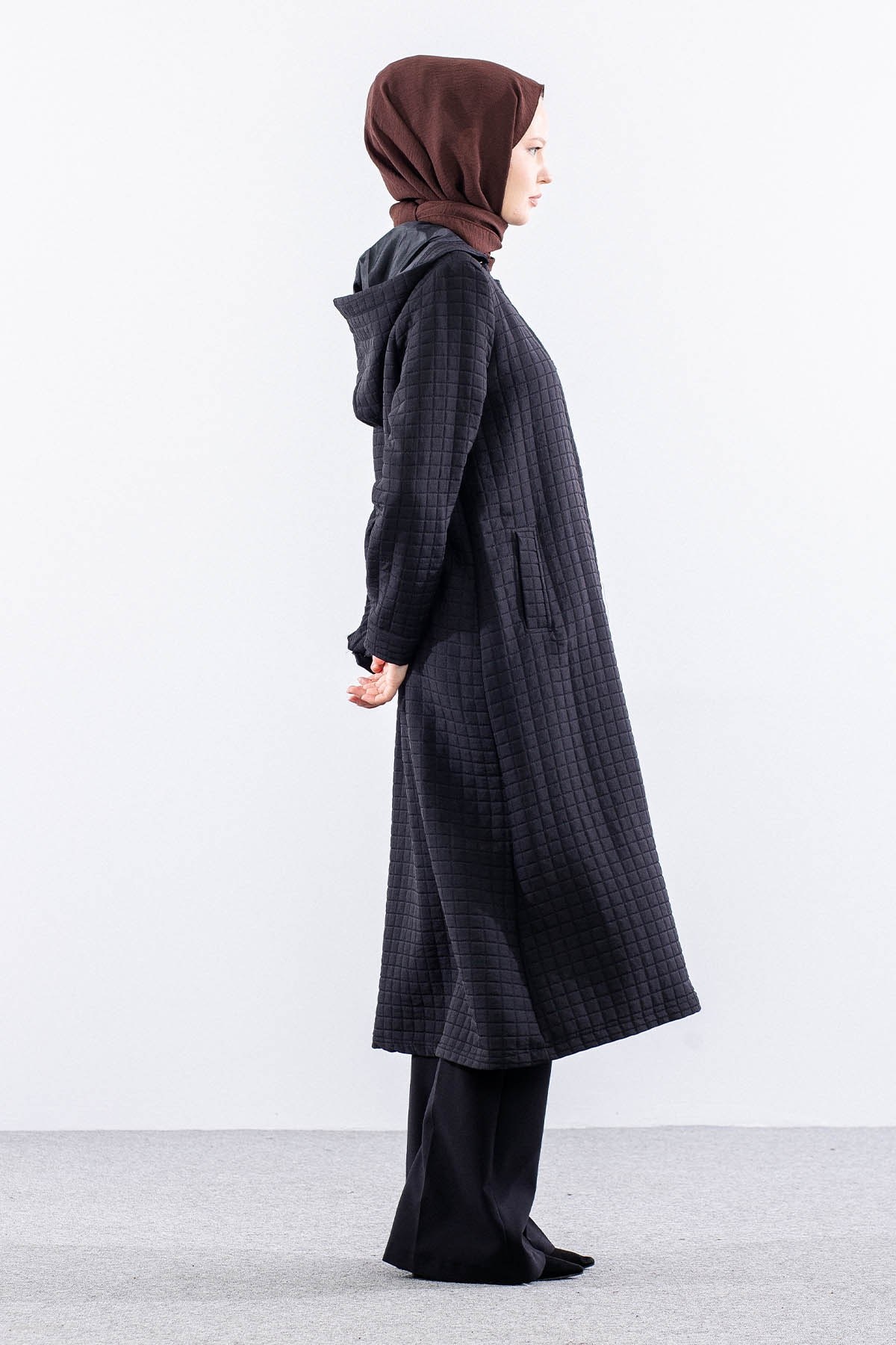 2524 Kapitone Kap 42-52 - Siyah