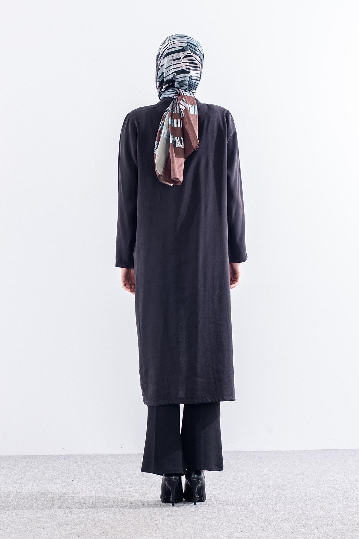 3003 Kap 44-52 Spor Model - Siyah