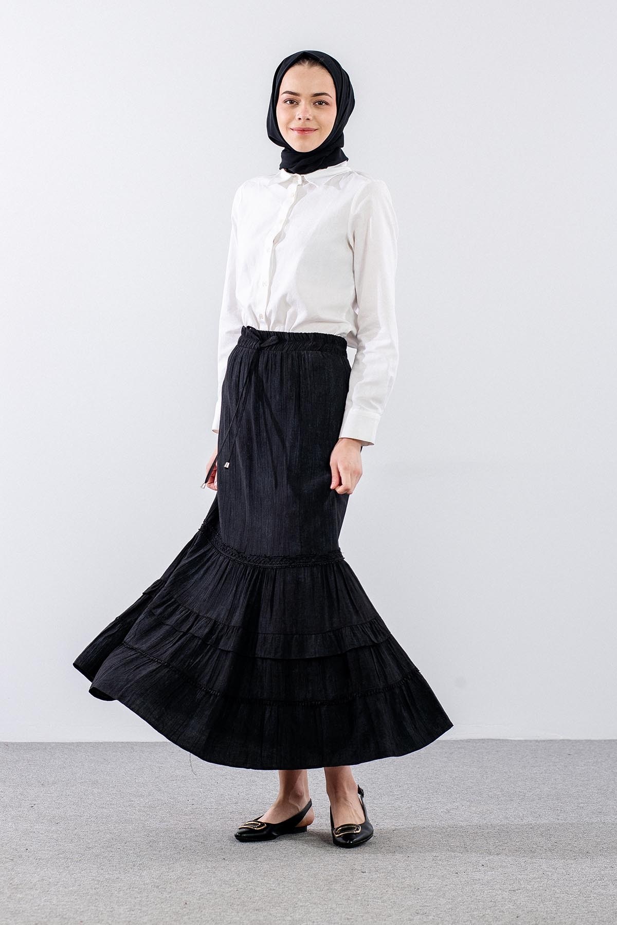 3749 Etek 38-48 Etek Ucu Fırfır Katlı - Siyah