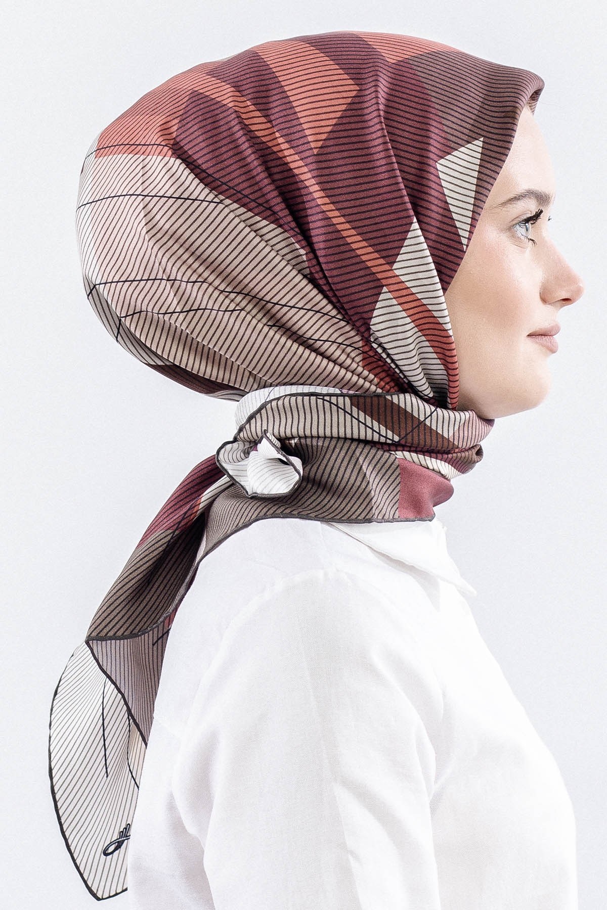 3838 İpek Eşarp Twill İpek Çizgi Desen - Kahve