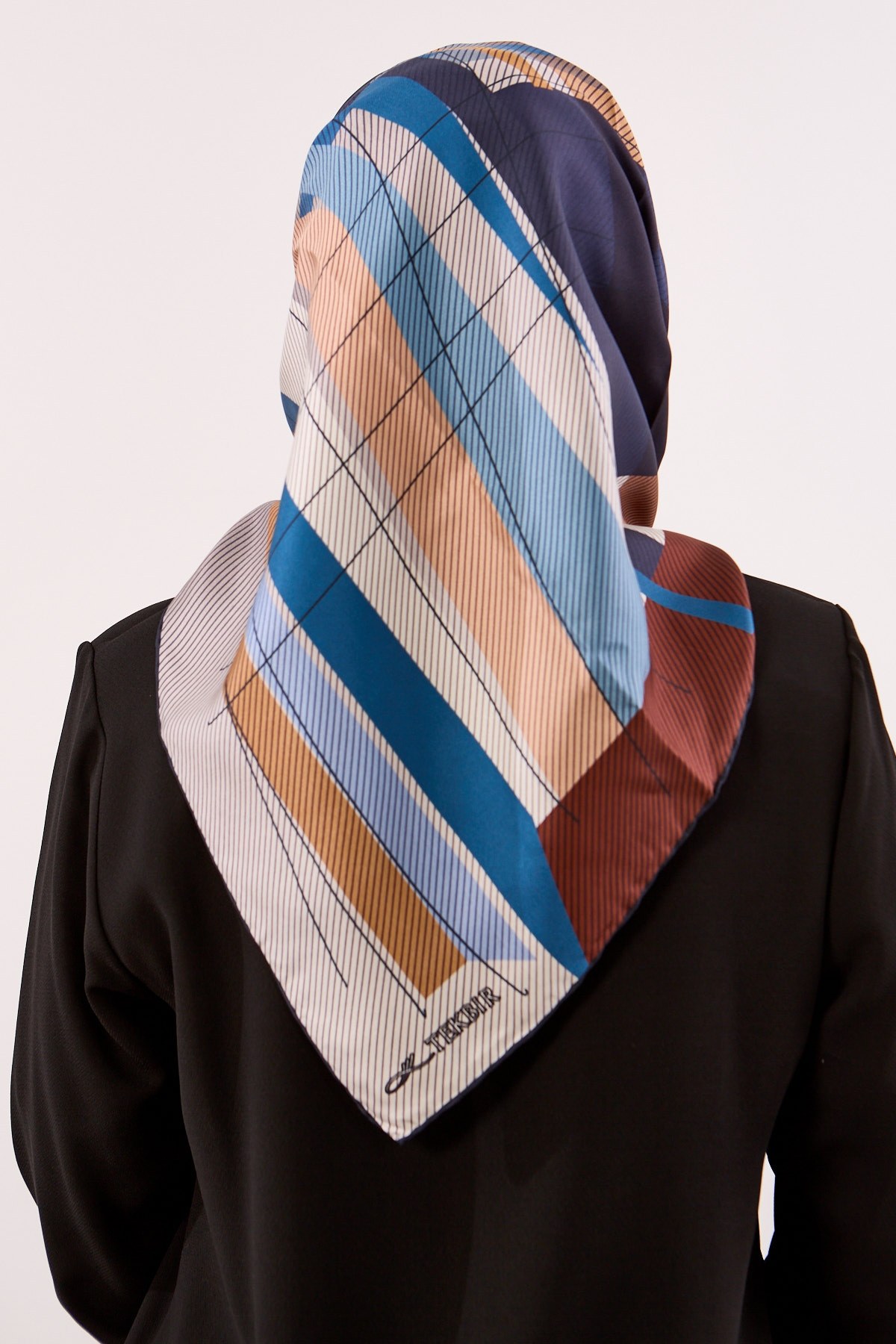 3838 İpek Eşarp Twill İpek Çizgi Desen - Lacivert