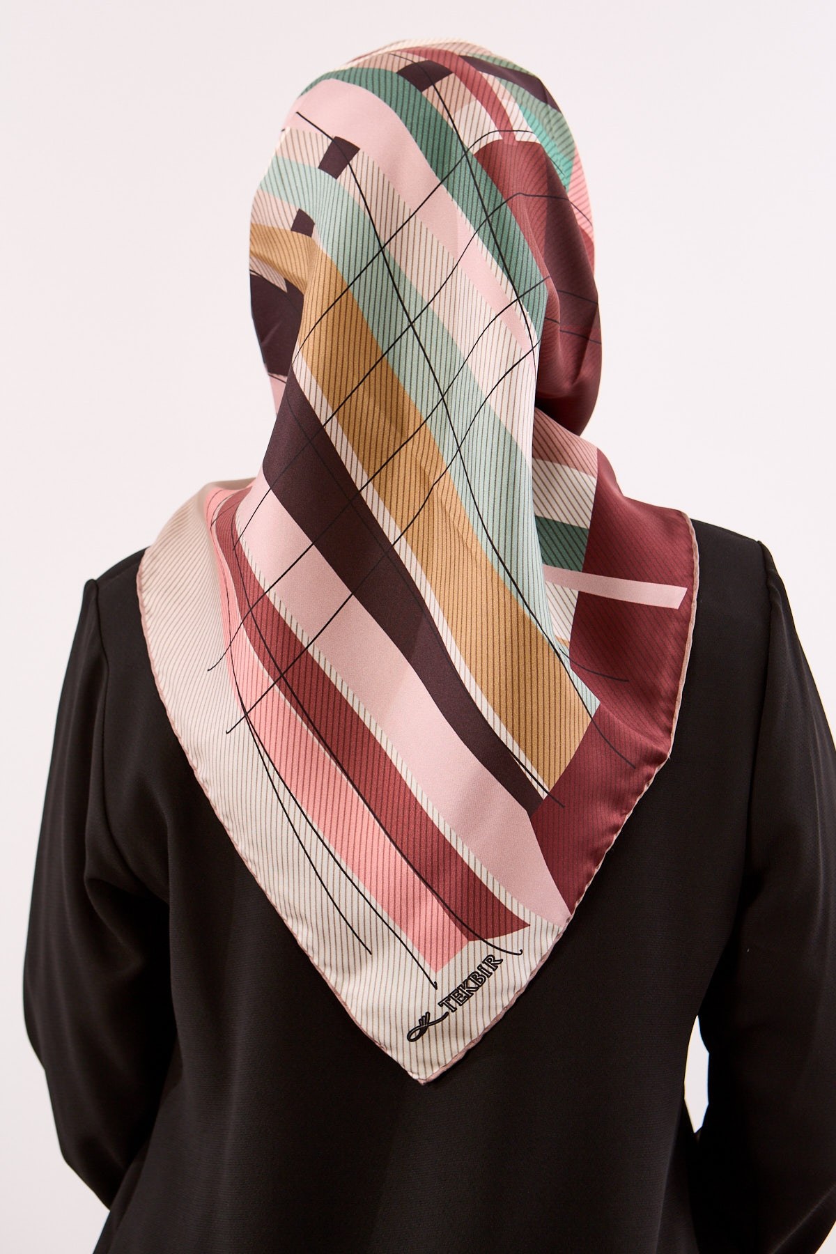3838 İpek Eşarp Twill İpek Çizgi Desen - Vizon