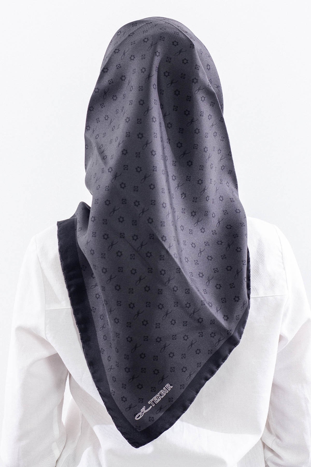 4639 İpek Eşarp Twill Kumaş Monogram - Antrasit