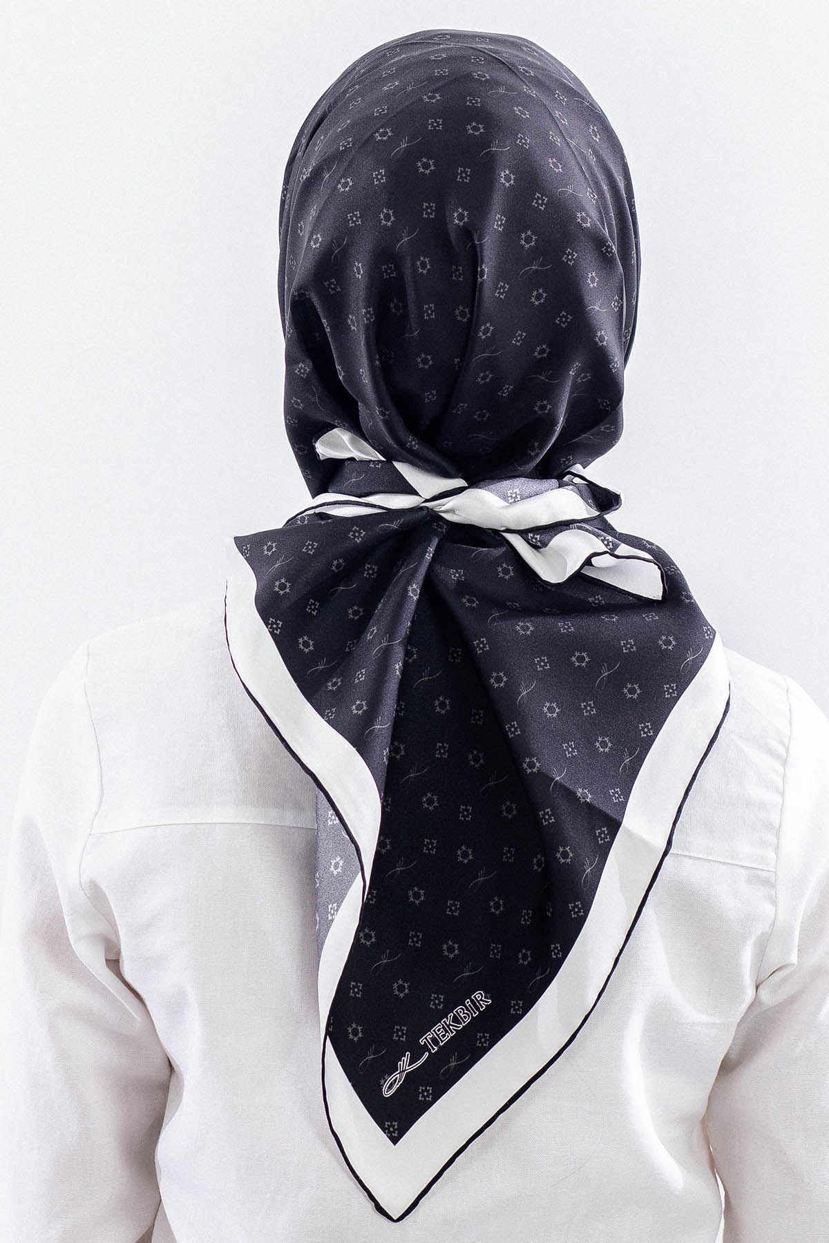4639 İpek Eşarp Twill Kumaş Monogram - Siyah Gri