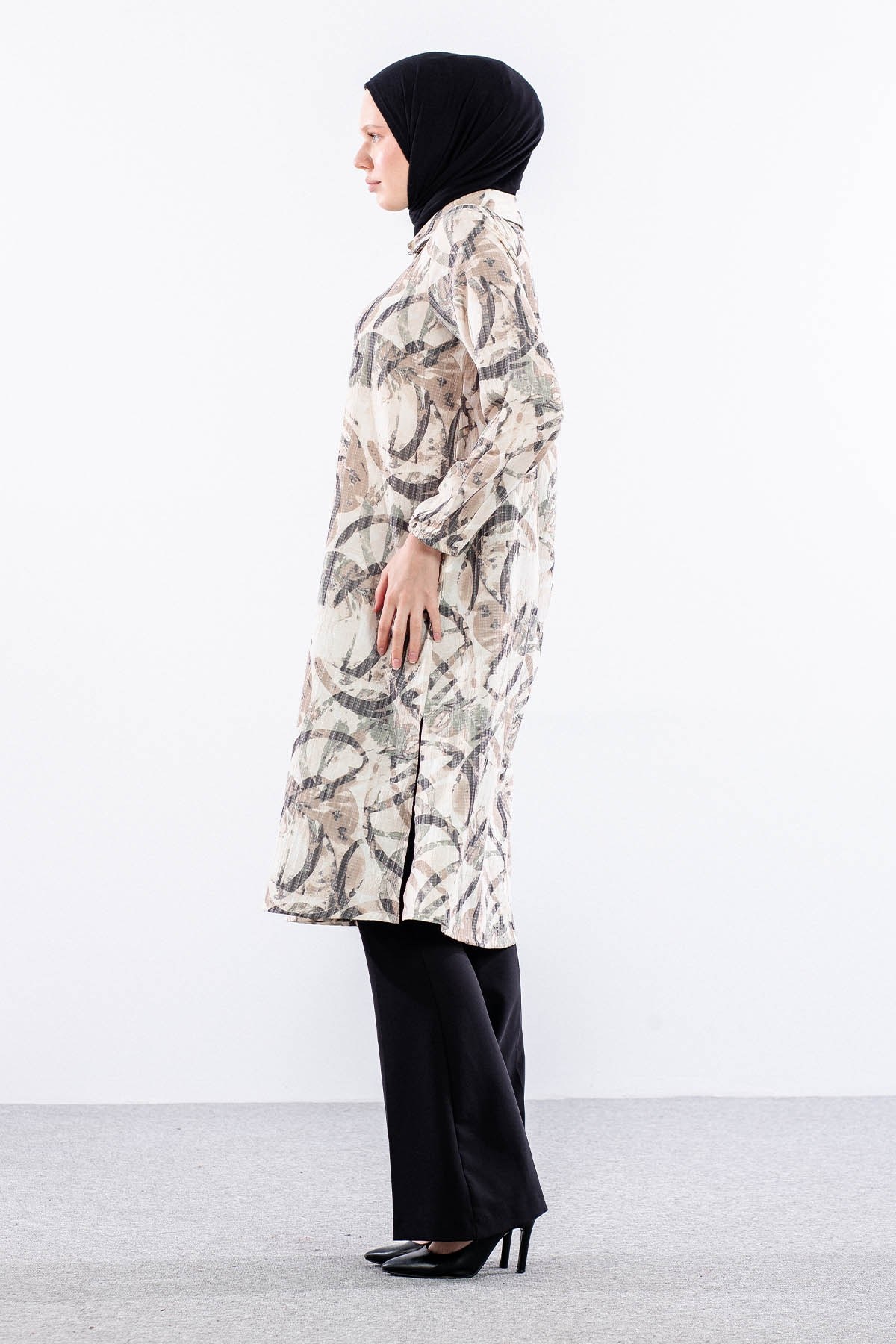 5007 Tunik 42-50 Desenli Ara Boy - Bej