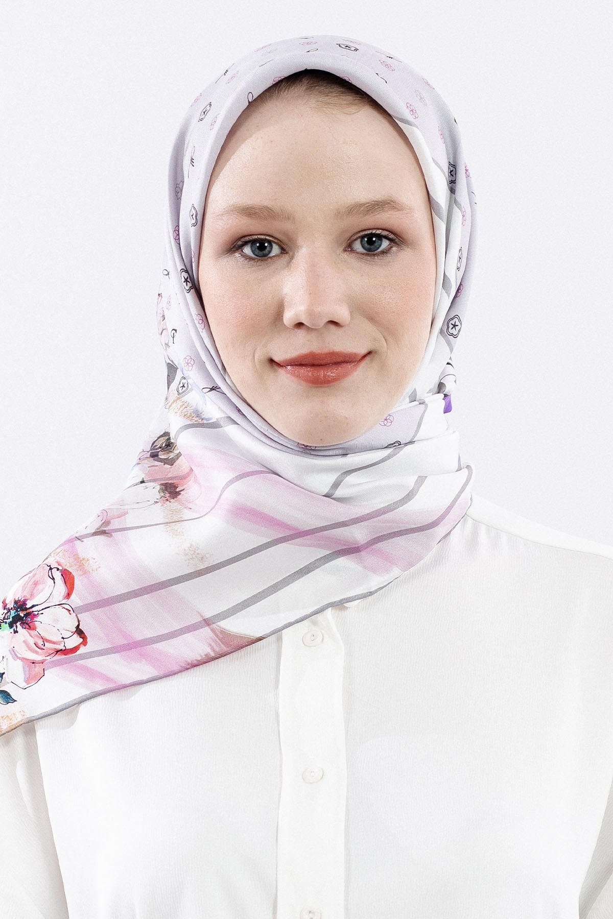 6795 Twill İpek Eşarp Logo - Gri Lila