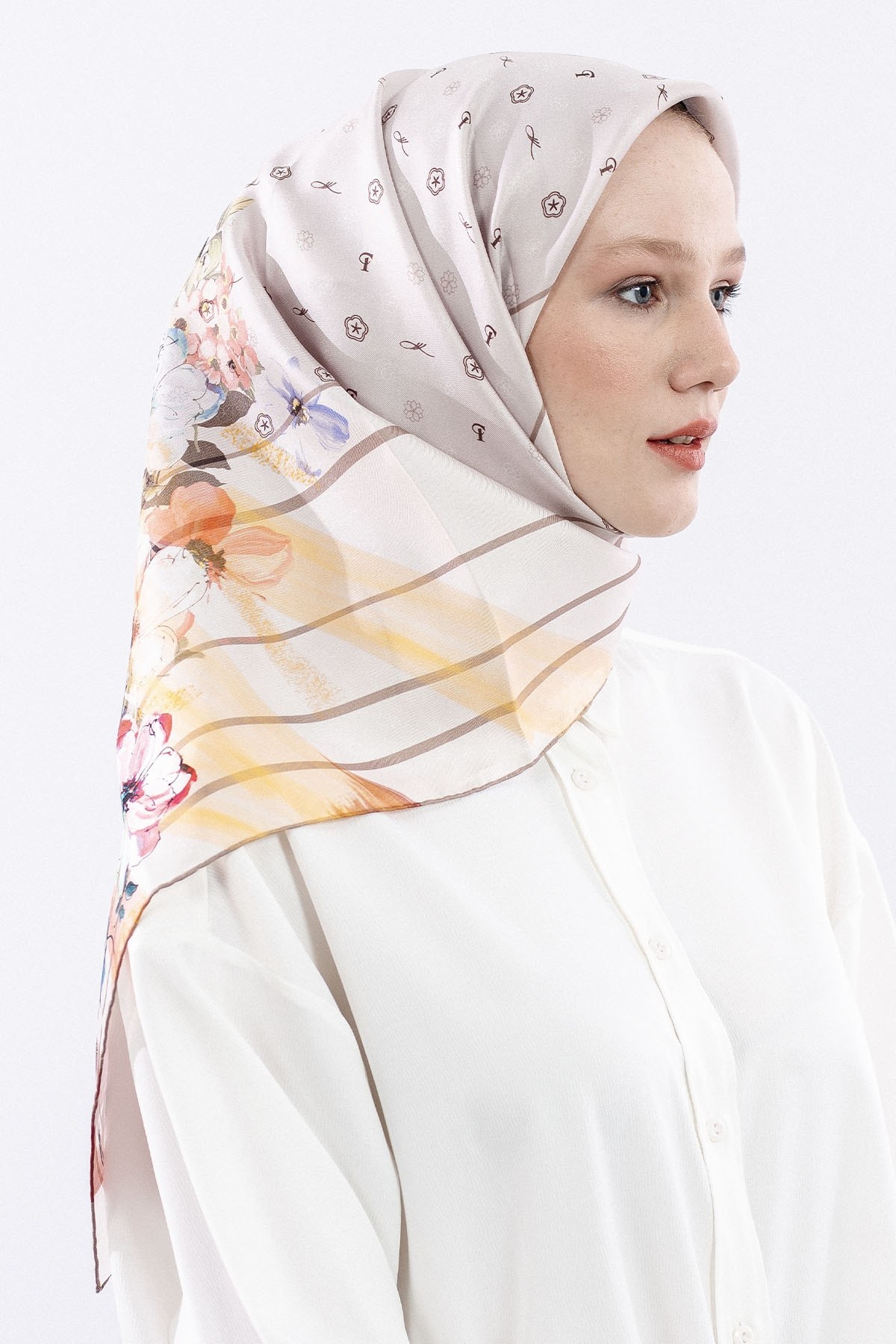 6795 Twill İpek Eşarp Logo - Kahve-Krem