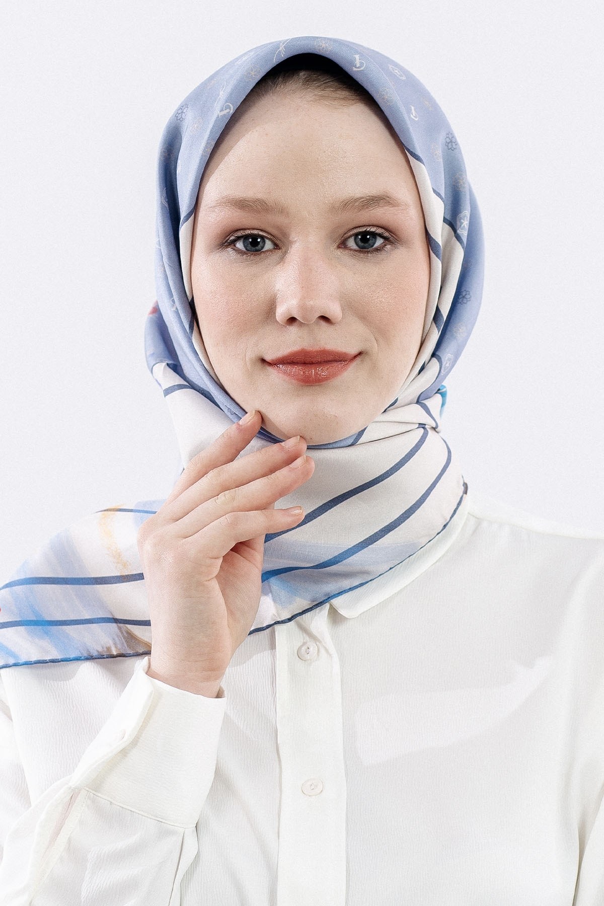 6795 Twill İpek Eşarp Logo - Mavi