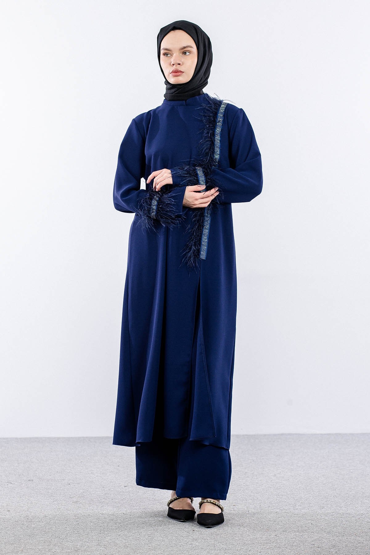 7561 Takım 44-52 Tüylü Şık Taşlı - Saks
