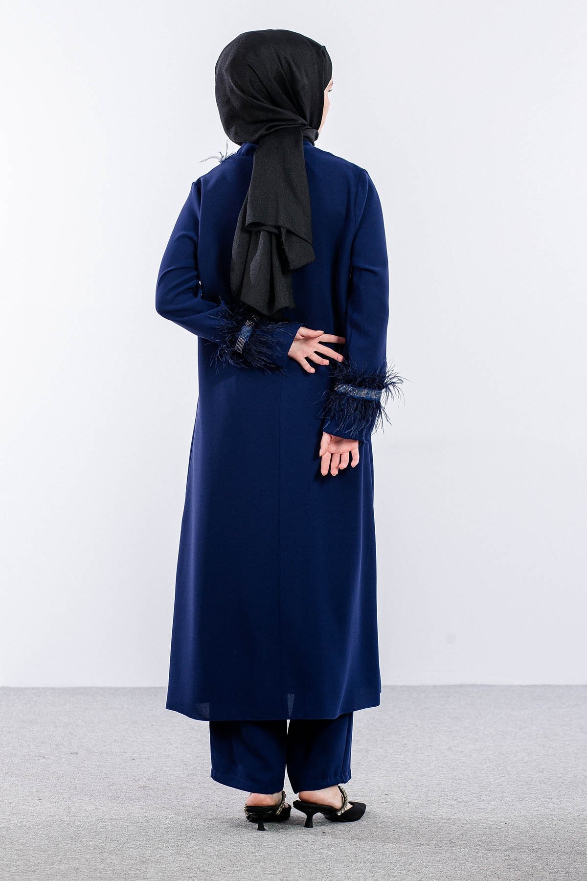 7561 Takım 44-52 Tüylü Şık Taşlı - Saks