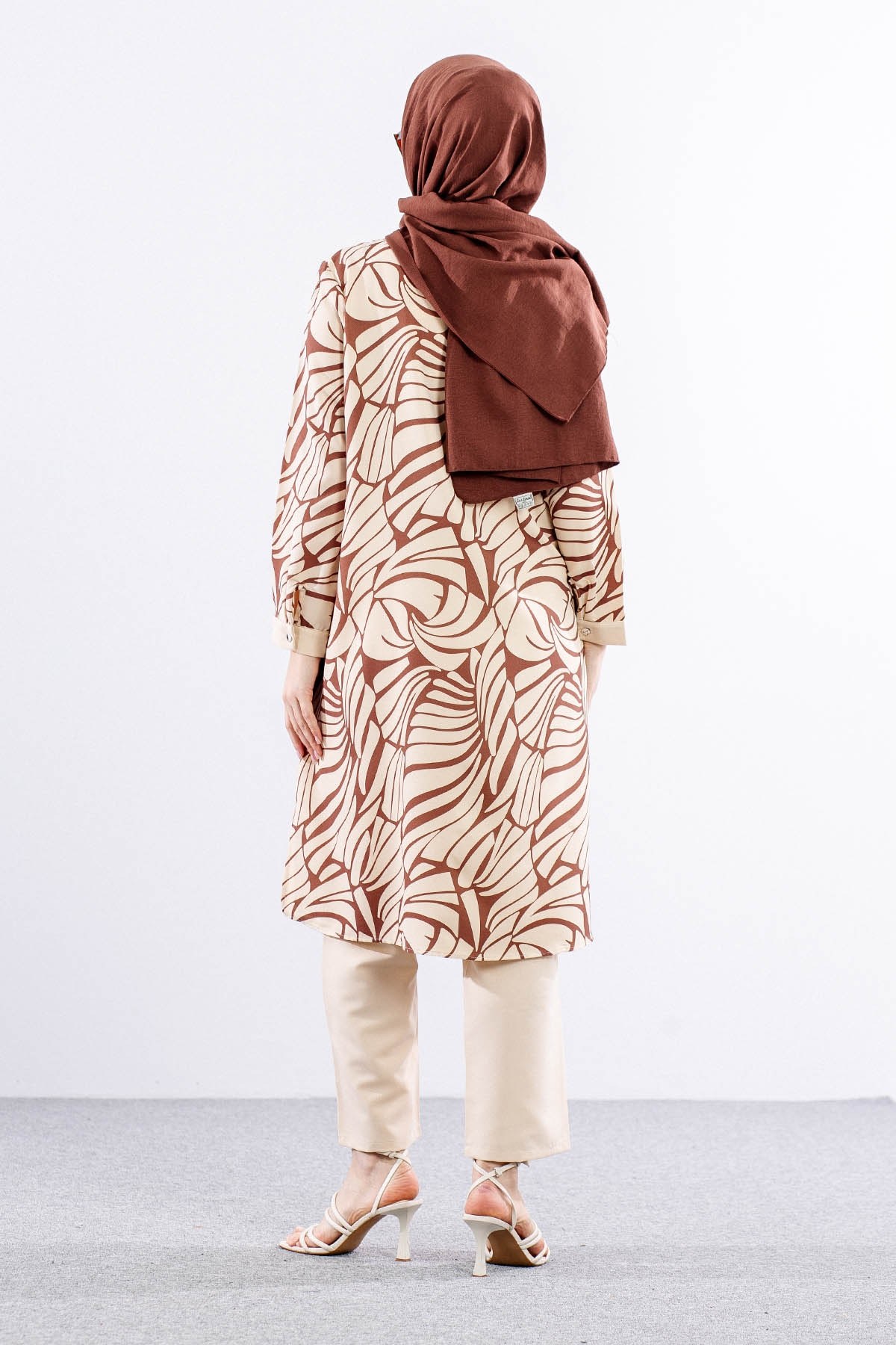 8422 Takım Pantolon 44-50 - Kahve