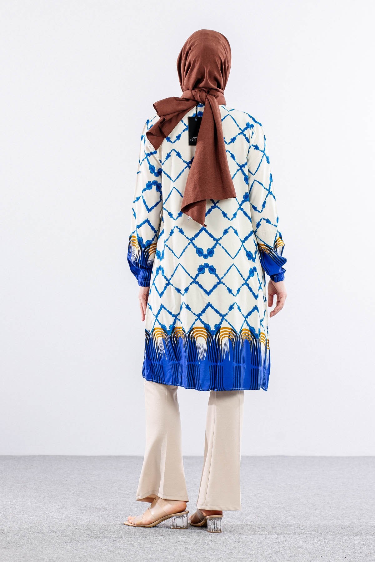8440 Tunik 44-52 DSN - Saks