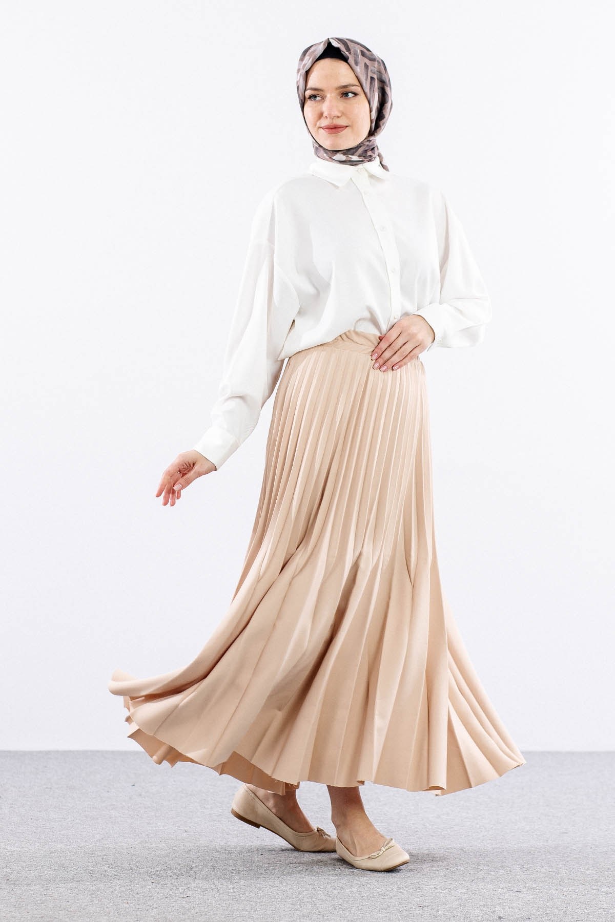 9499-00 Etek 36-42 Piliseli - Bej