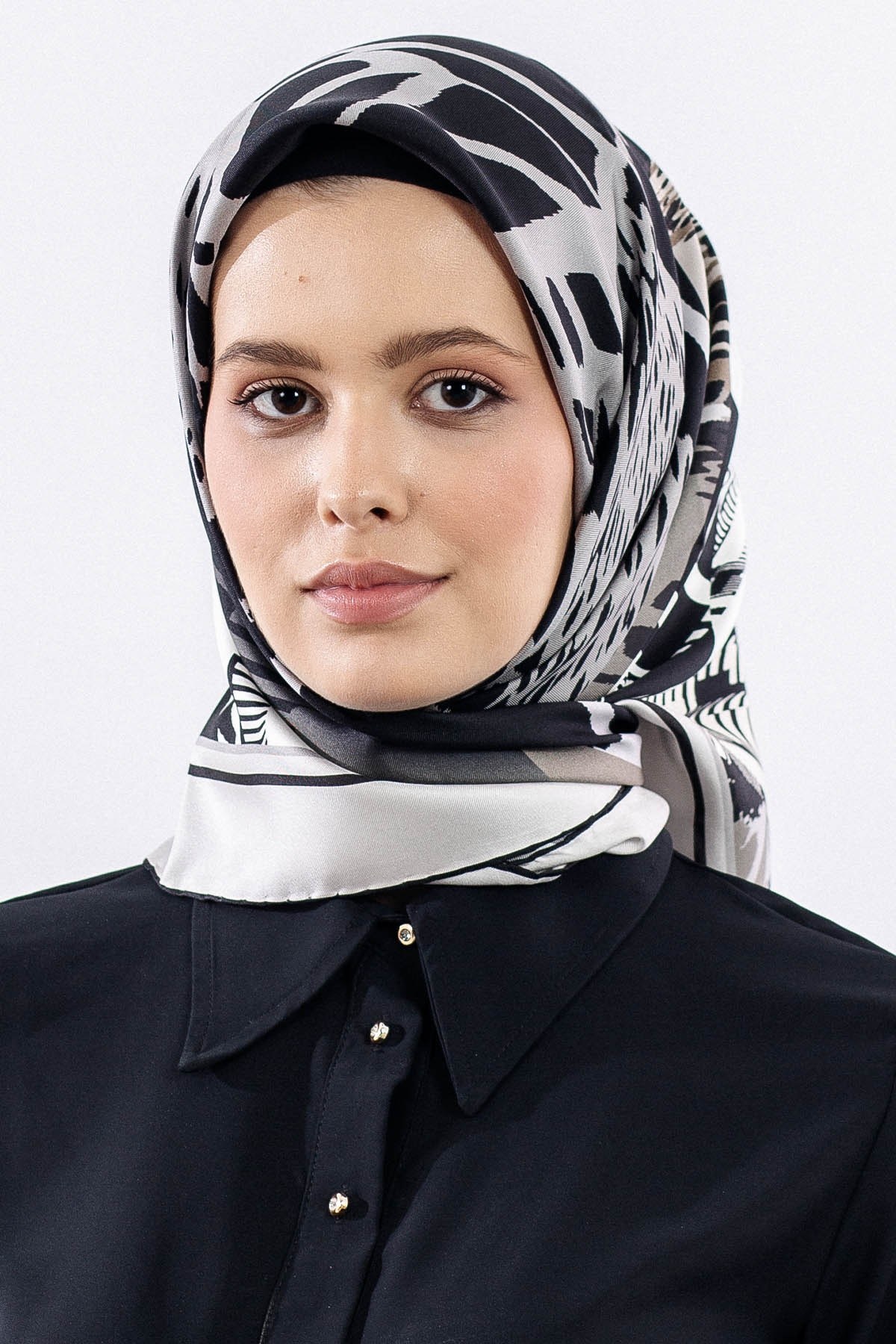 Dg11110 İpek Eşarp 90*90 Twill - Siyah Gri