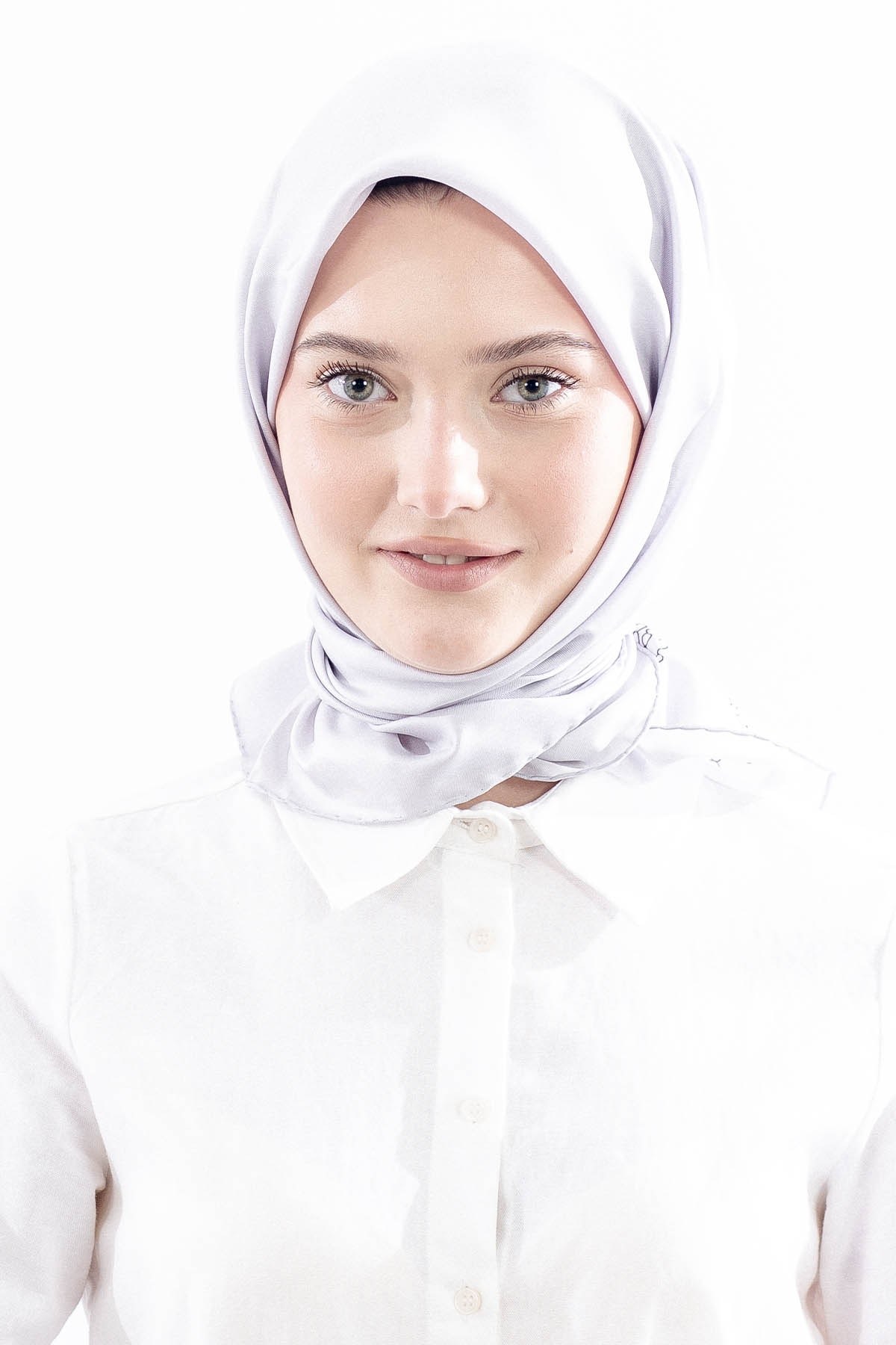 Dg111109 İpek Eşarp Twill Kumaş Kenarı Gül Desen - A Gri