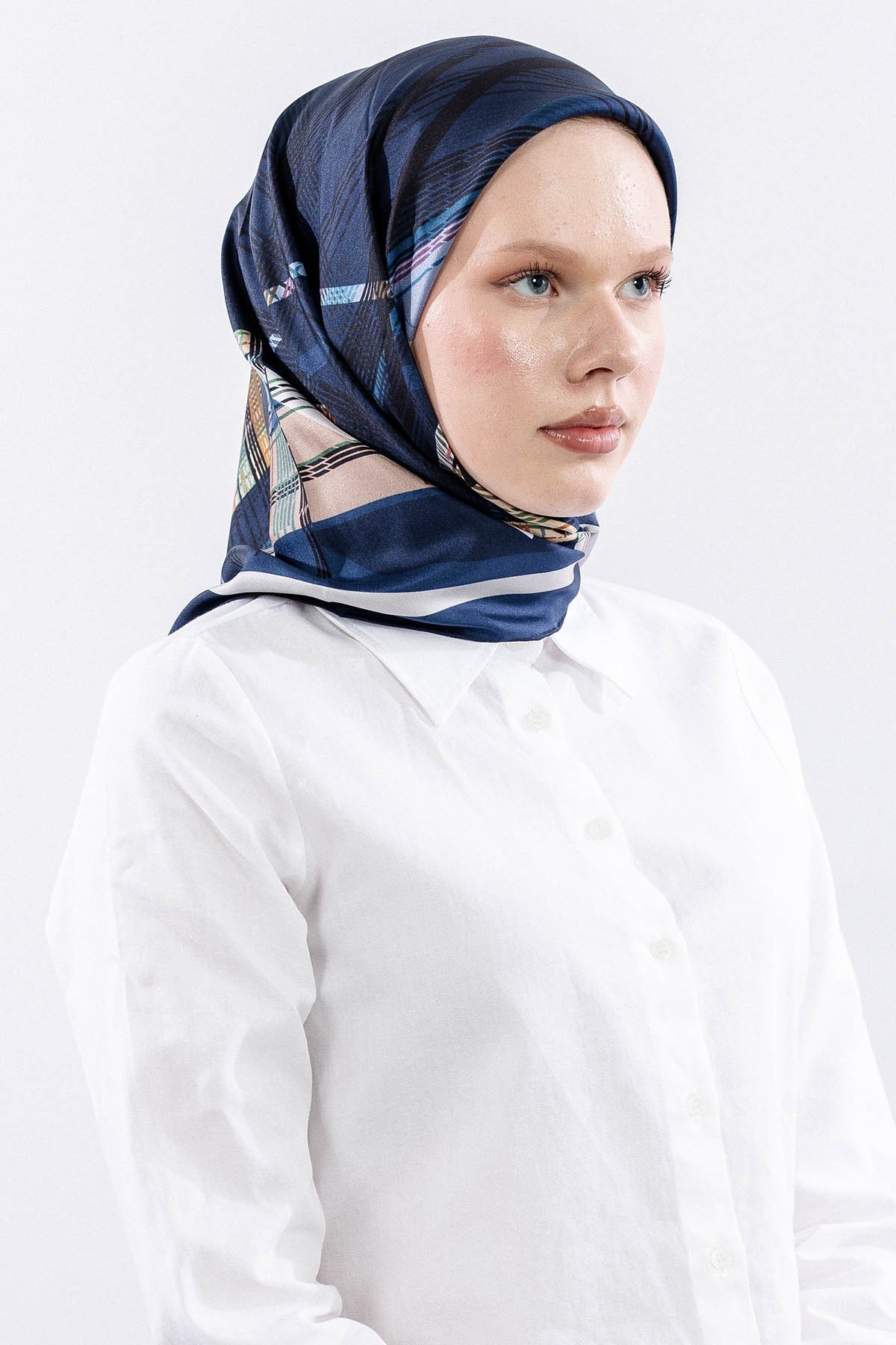Dg11114 İpek Eşarp 90*90 Twill Çizgi - Lacivert