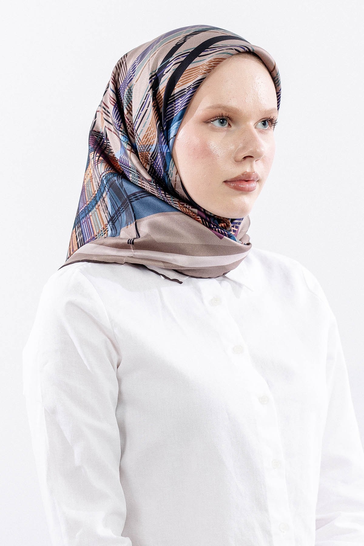 Dg11114 İpek Eşarp 90*90 Twill Çizgi - Vizon
