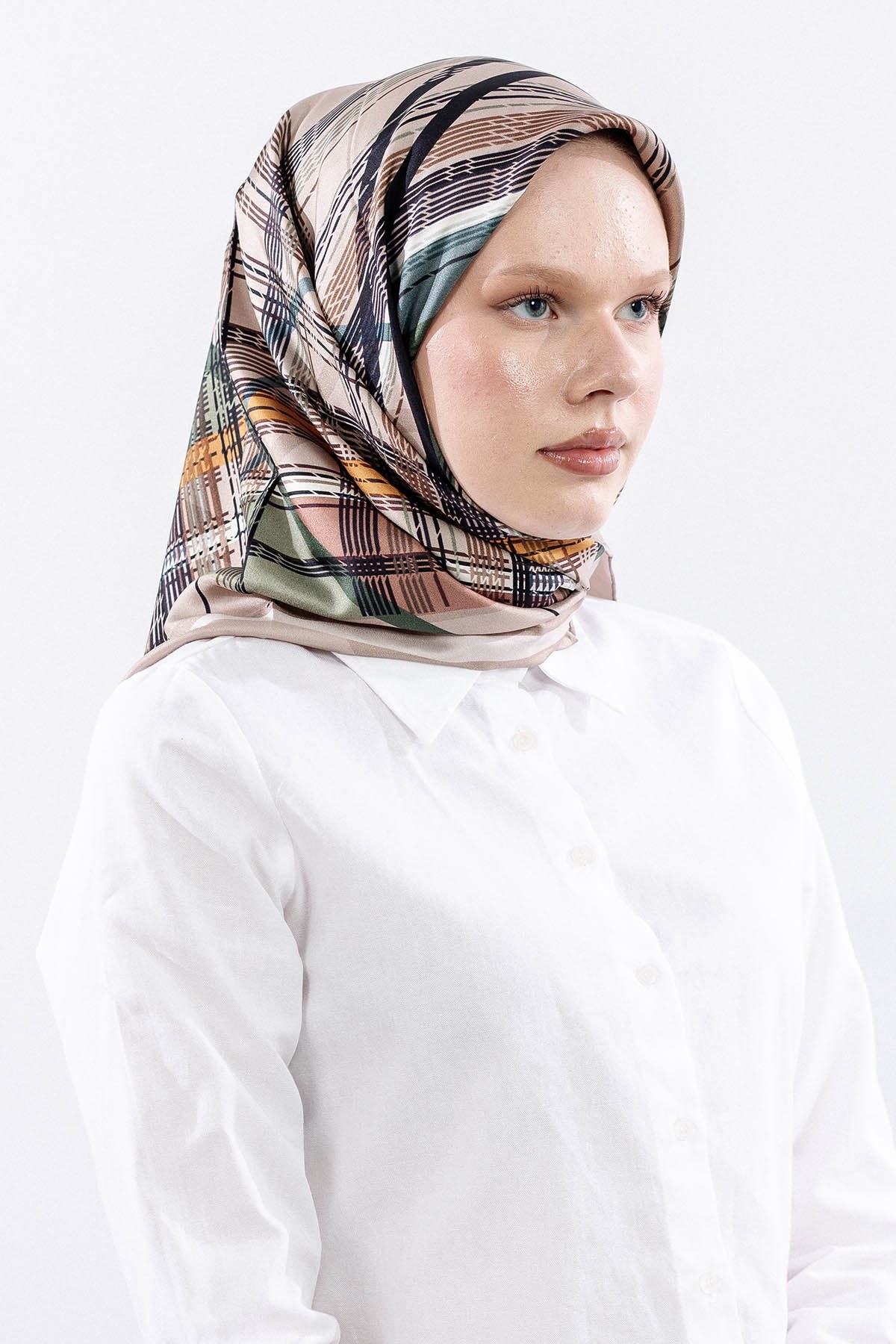 Dg11114 İpek Eşarp 90*90 Twill Çizgi - Yeşil