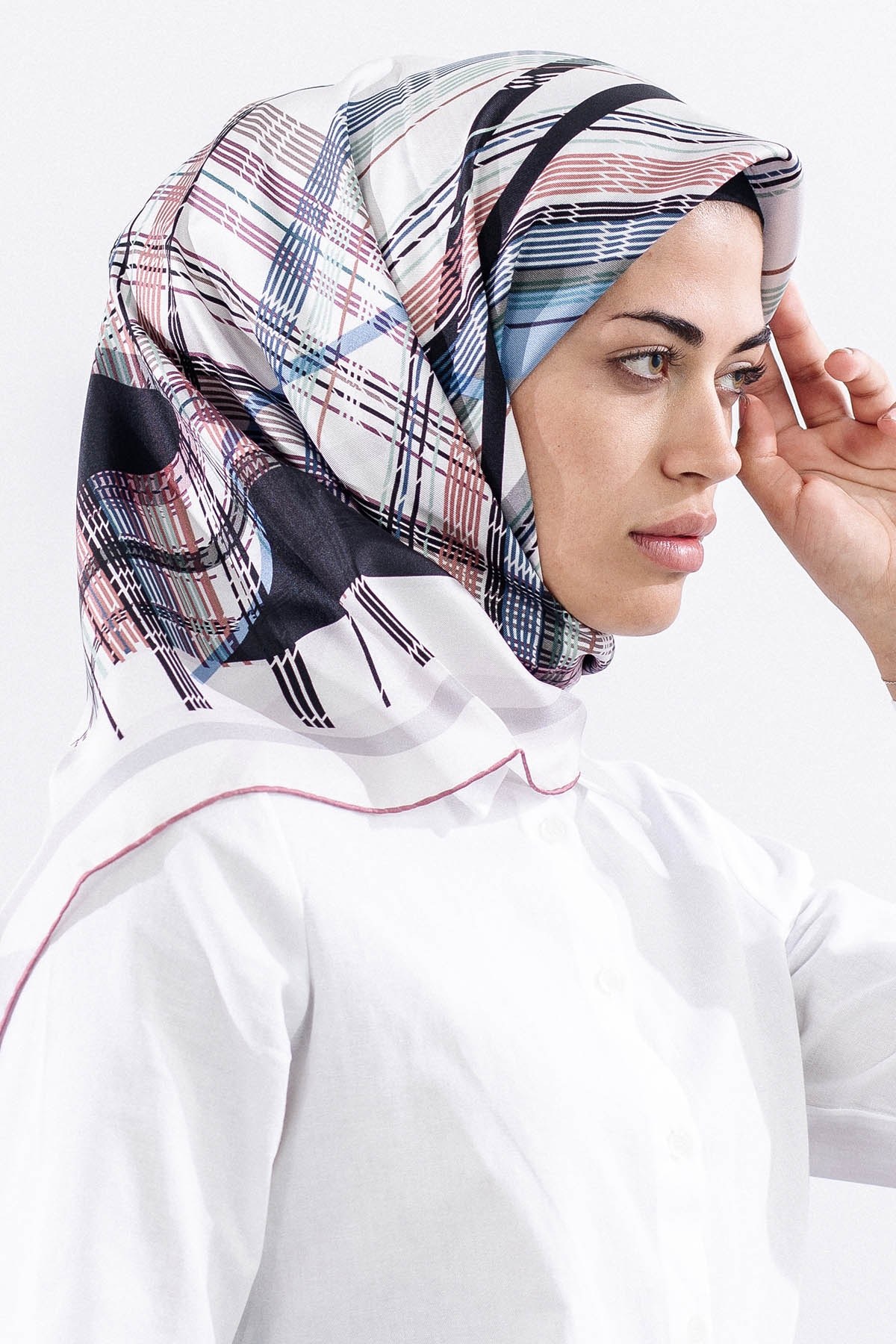 Dg11114 İpek Eşarp Twill 90*90 Çizgi - Pudra