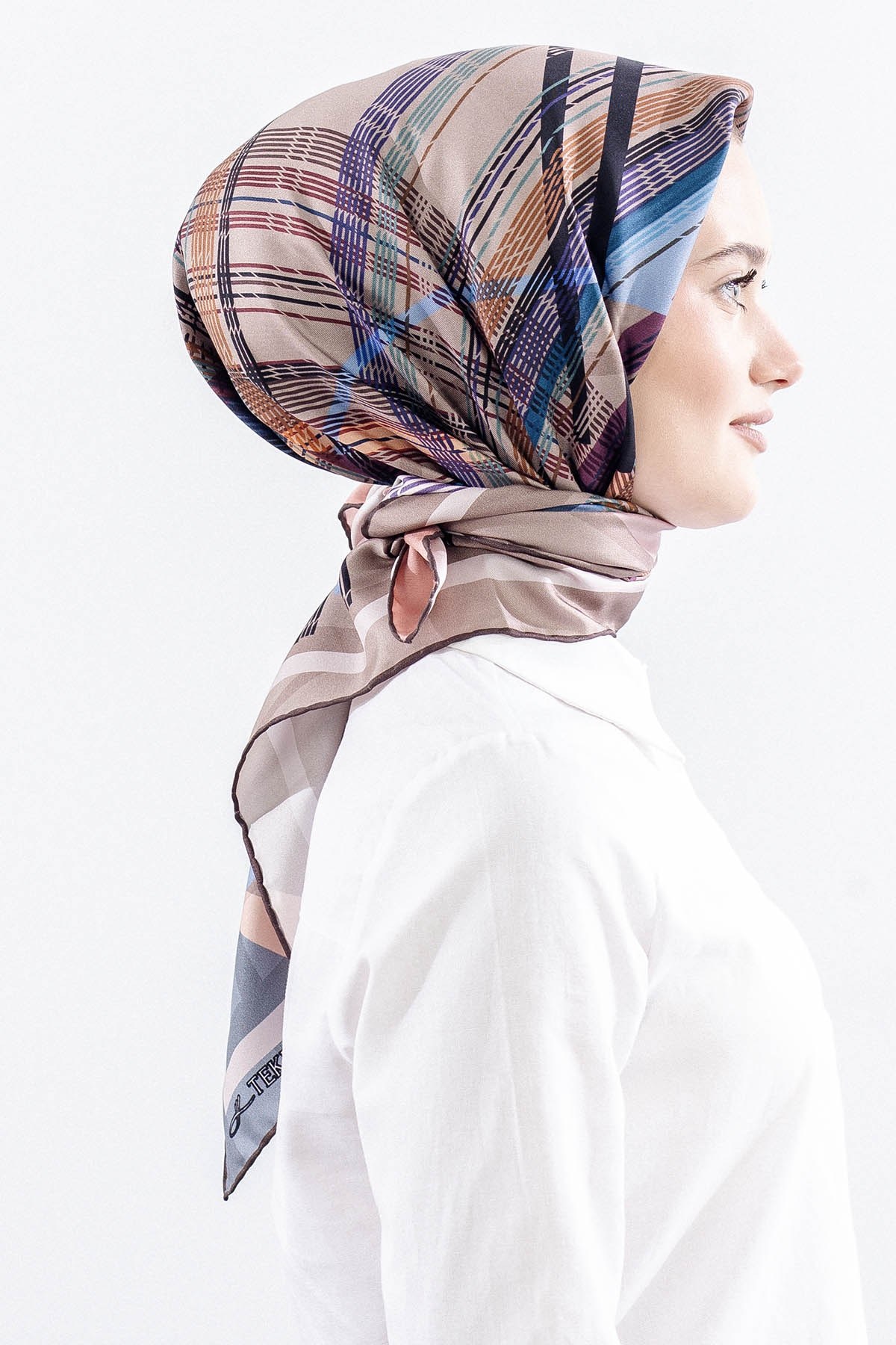 Dg11114 İpek Eşarp Twill Kumaş Çizgi Desen - Vizon