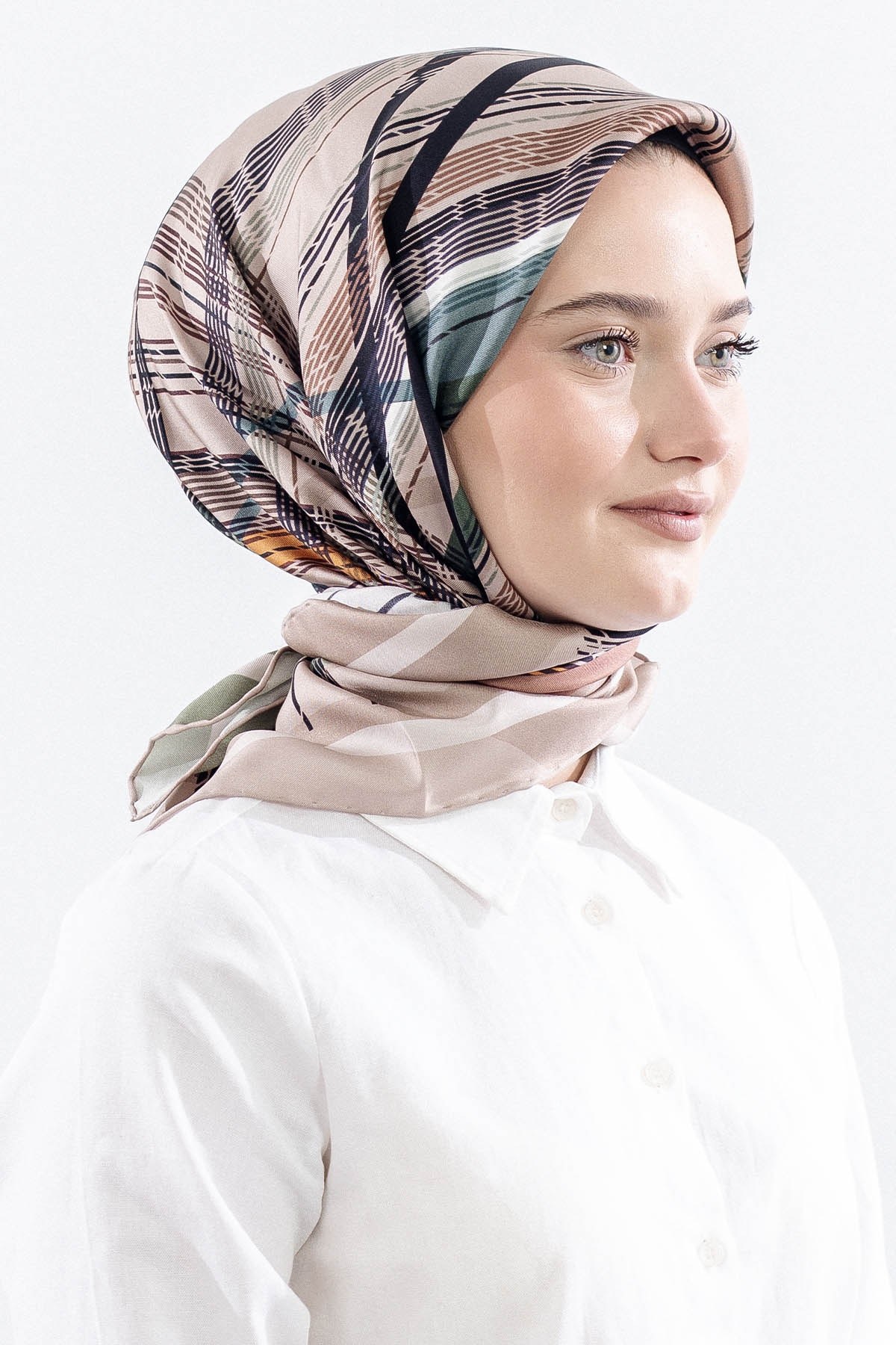 Dg11114 İpek Eşarp Twill Kumaş Çizgi Desen - Yeşil