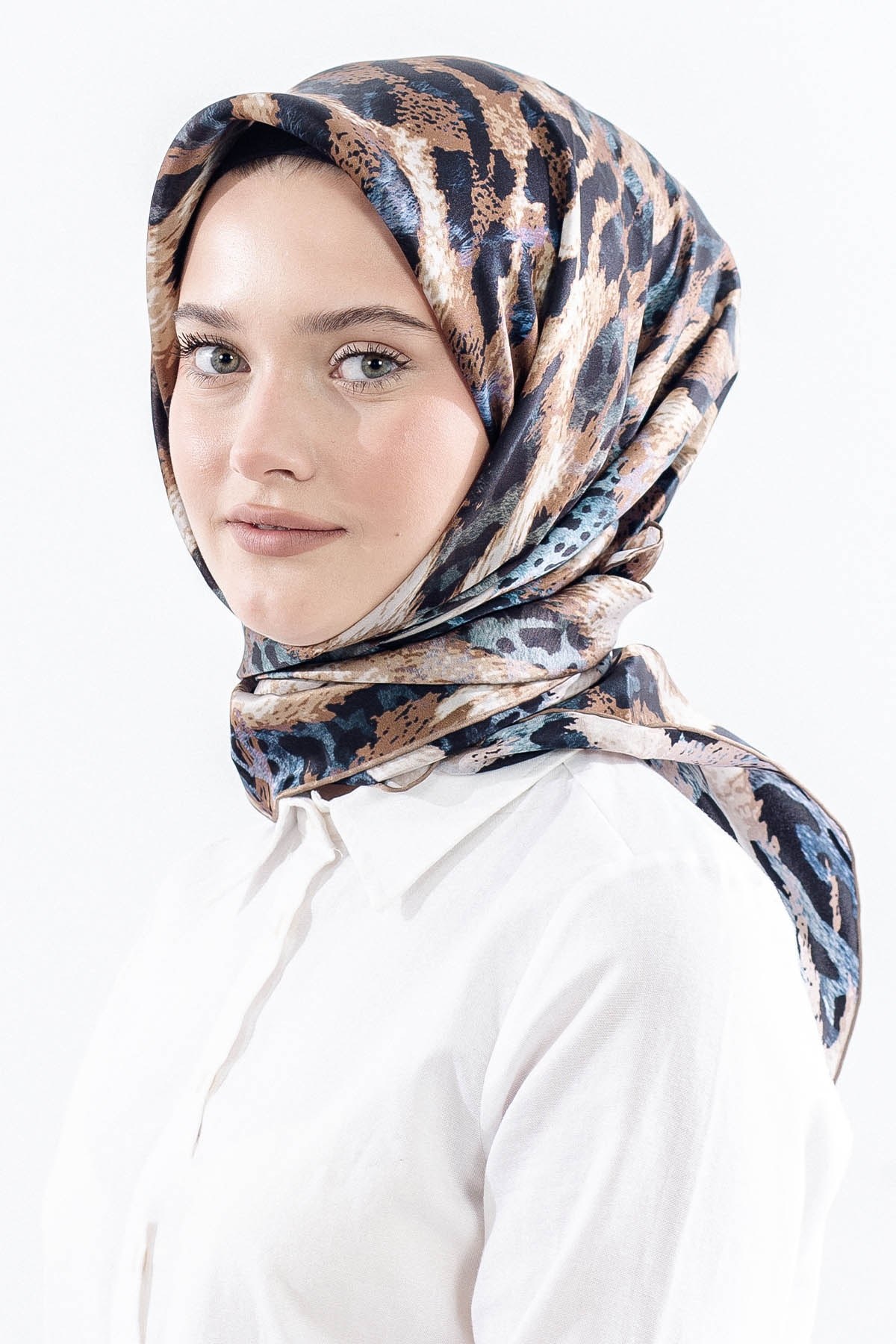 Dg11465 İpek Eşarp Twill Kumaş Leopar Desen - Mavi