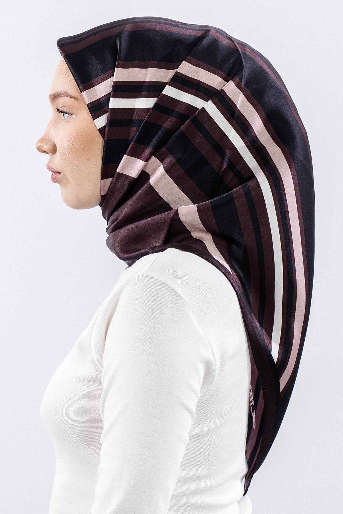 Dg13139 İpek Eşarp Çizgi Twill Kumaş - Kahve