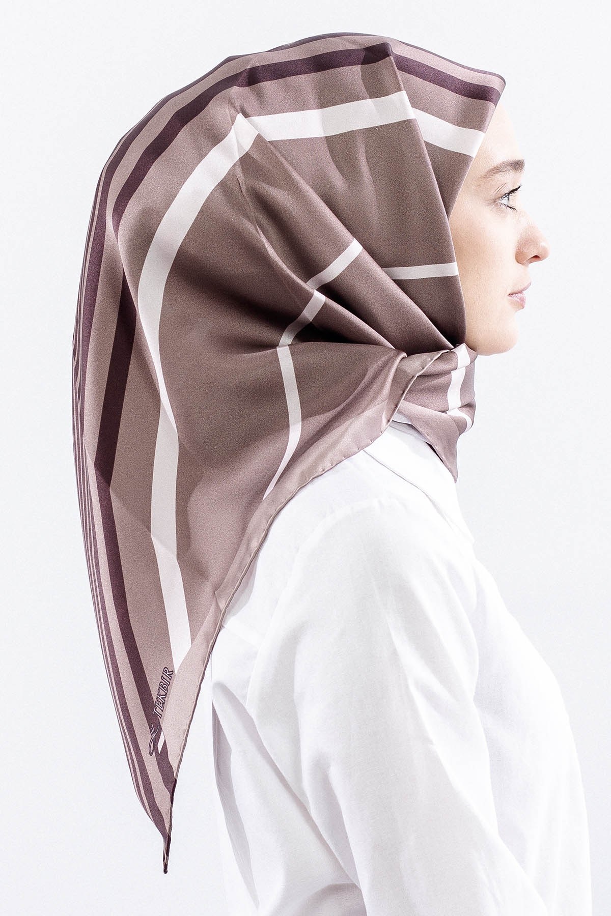 Dg13139 İpek Eşarp Çizgi Twill Kumaş - Kum
