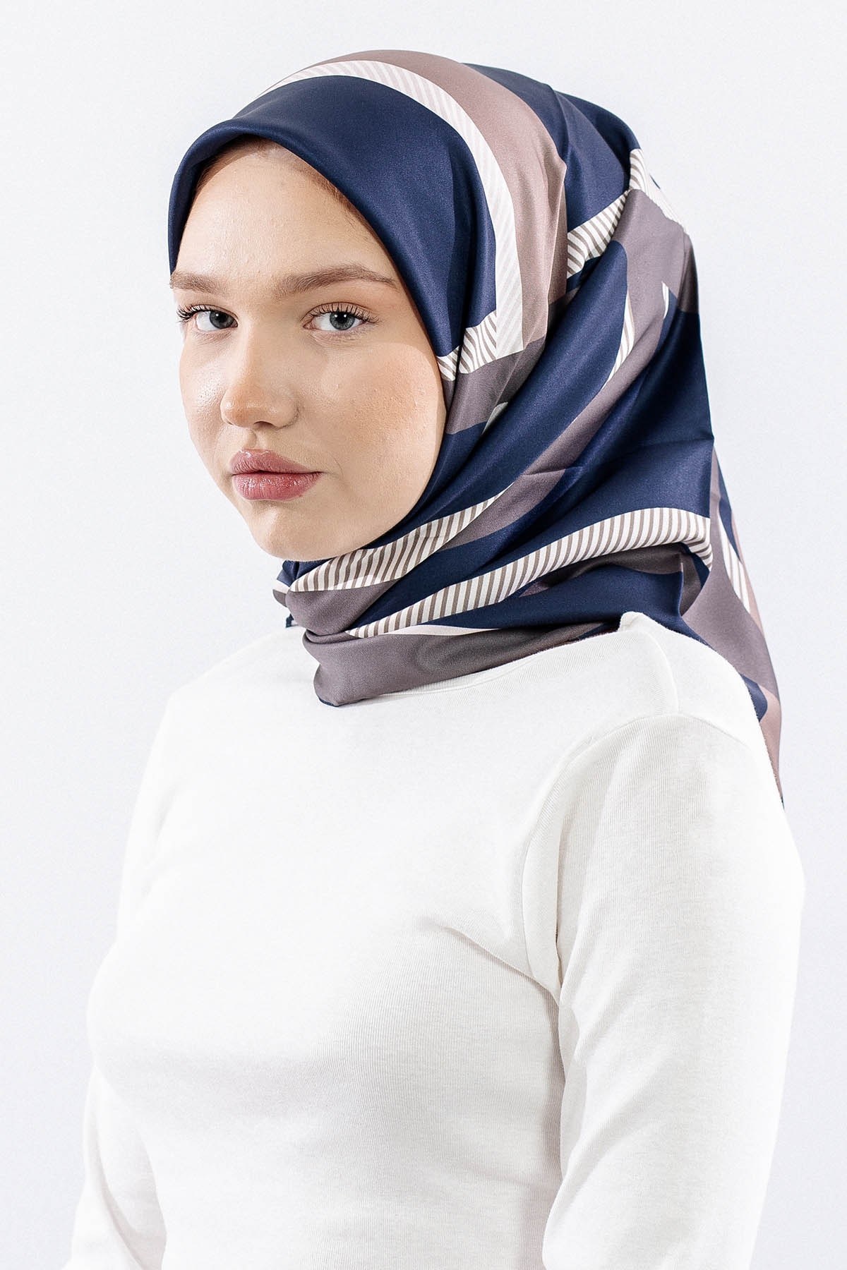 Dg14816 Eşarp Polyester Kumaş Çizgi - Lacivert