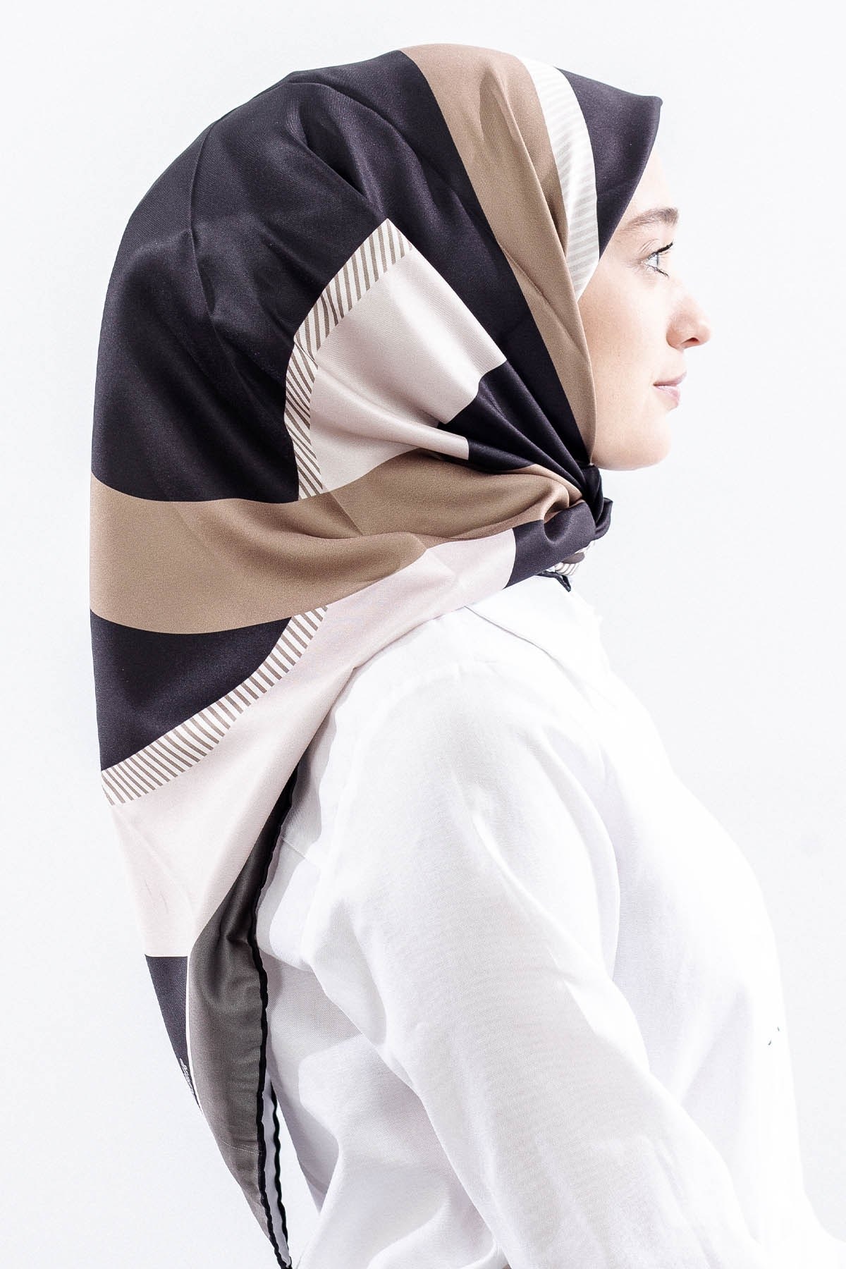 Dg14816 Eşarp Polyester Kumaş Çizgi - Siyah Gold
