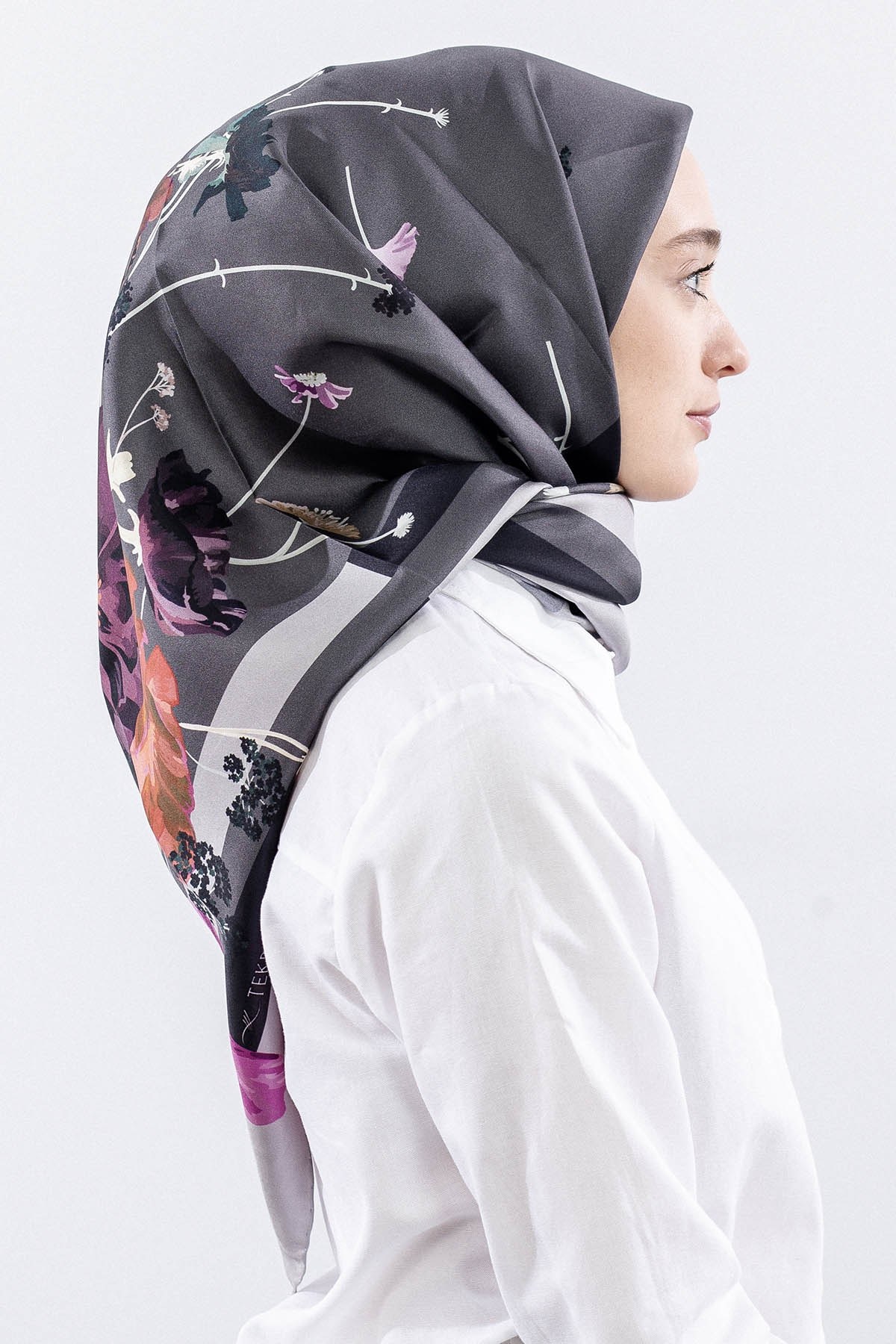 Dg14821 İpek Eşarp Nilufer Twill Kumaş - Gri