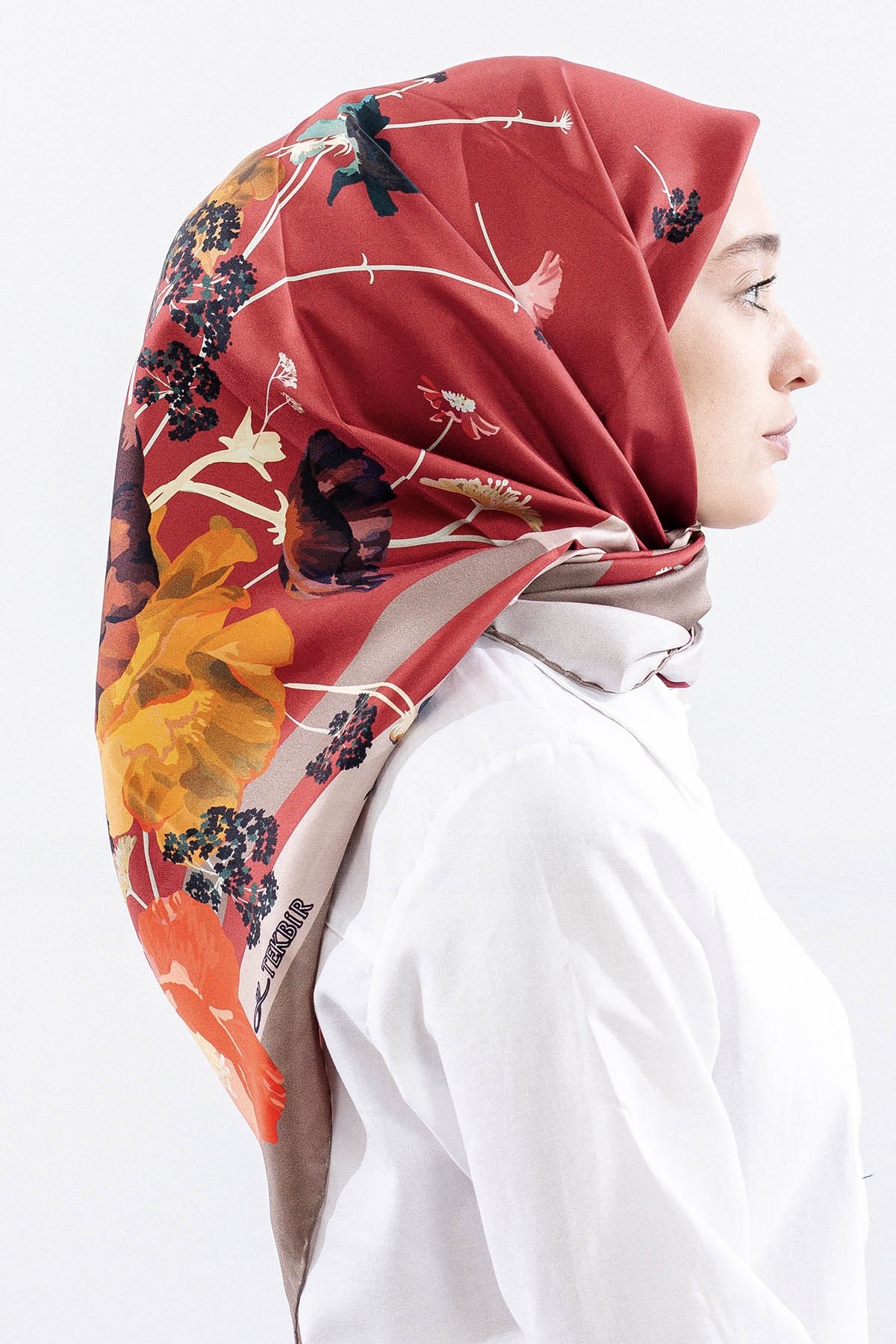Dg14821 İpek Eşarp Nilufer Twill Kumaş - Kırmızı