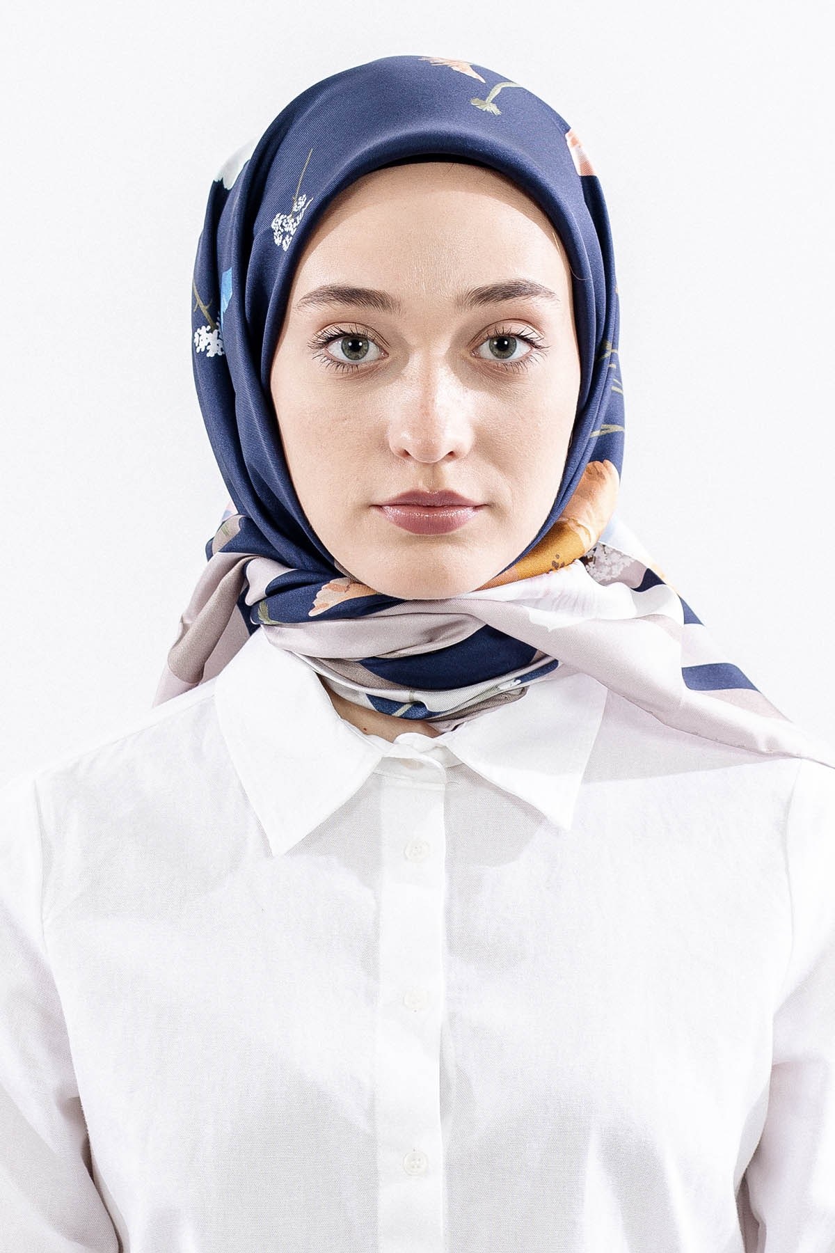 Dg14821 İpek Eşarp Nilufer Twill Kumaş - Lacivert