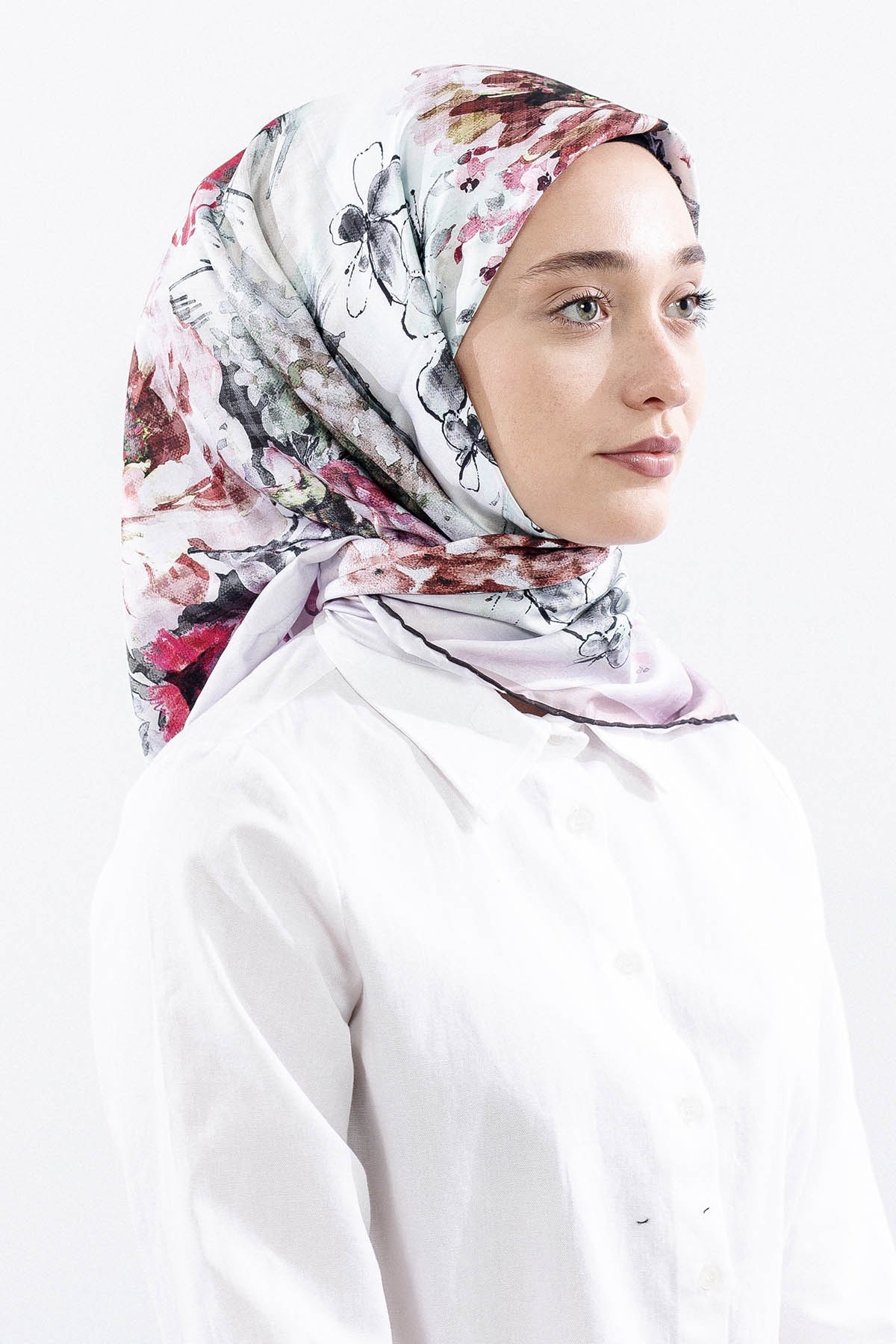 Dg14823 Eşarp Polyester Kumaş Çiçek Kare - Pudra