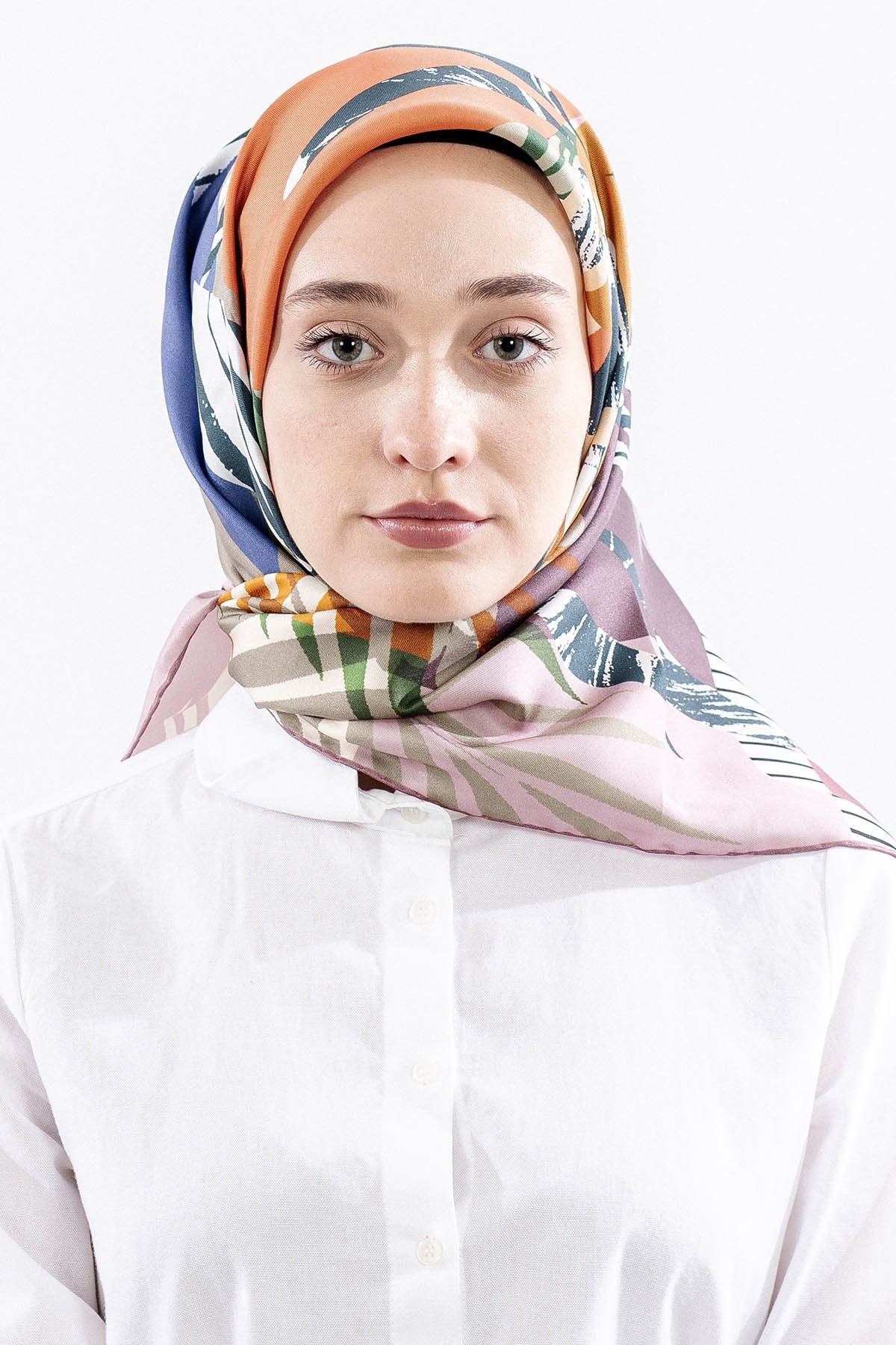 Dg14825 İpek Eşarp Palmiye Desen Twill Kumaş - Pudra