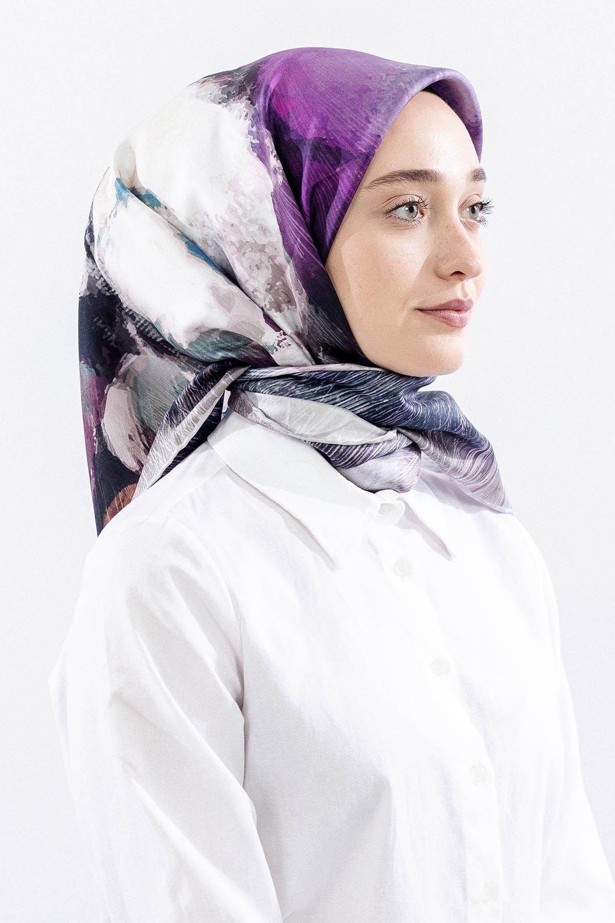 Dg14826 İpek Eşarp Flu Gül Twill Kumaş - Gri