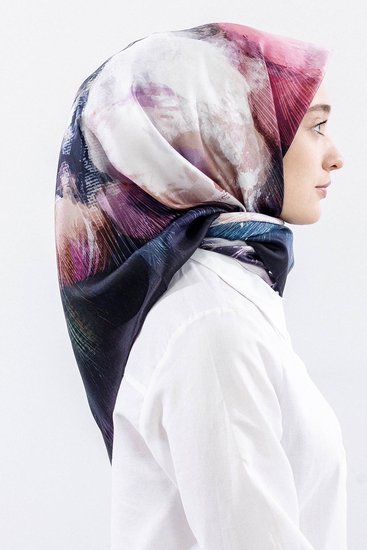 Dg14826 İpek Eşarp Flu Gül Twill Kumaş - Lacivert Pudra