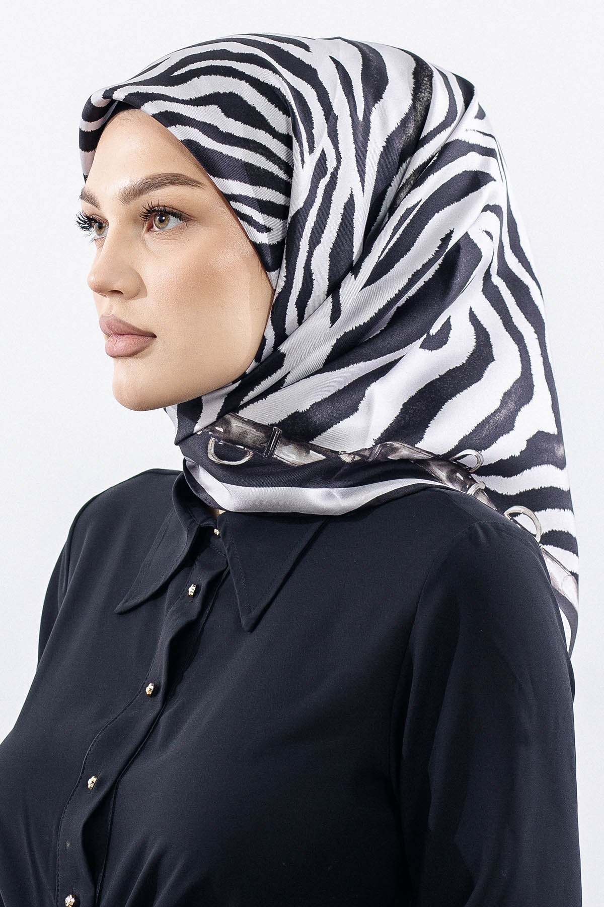 Dg14827 İpek Eşarp Twill Kumaş Zincir Zebra Desen - Gri