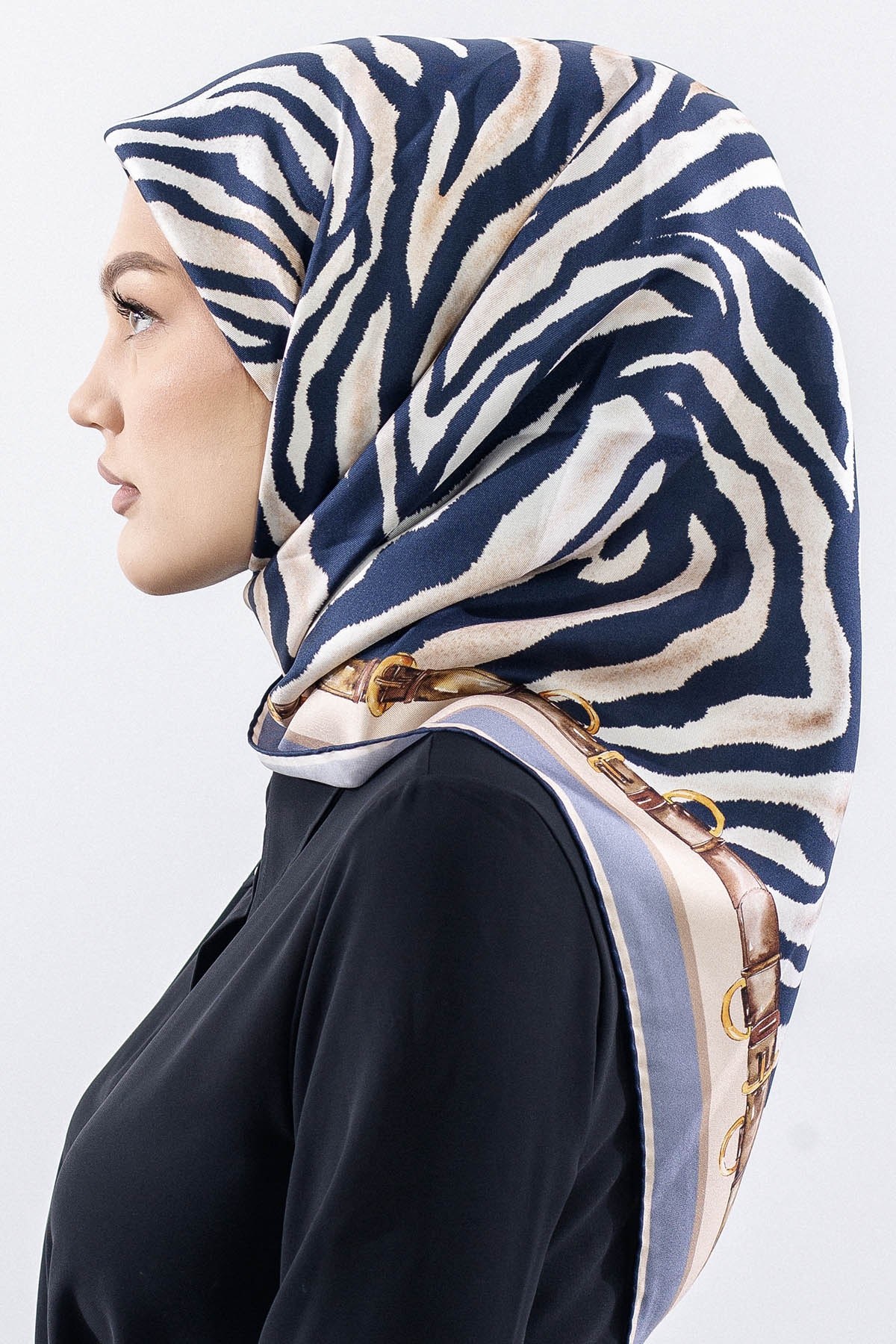 Dg14827 İpek Eşarp Twill Kumaş Zincir Zebra Desen - Lacivert