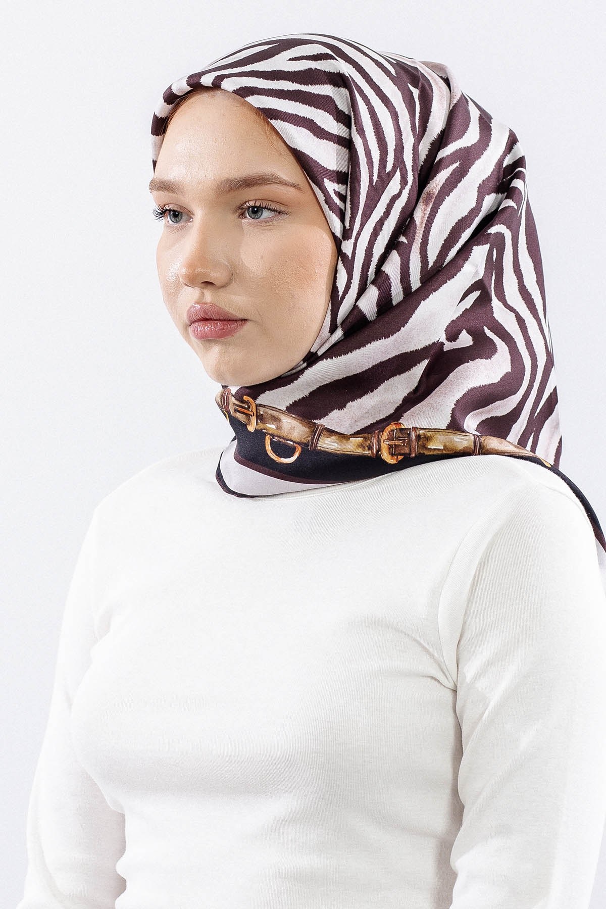 Dg14827 İpek Eşarp Zebra Desen Twill Kumaş - Gri Kahve