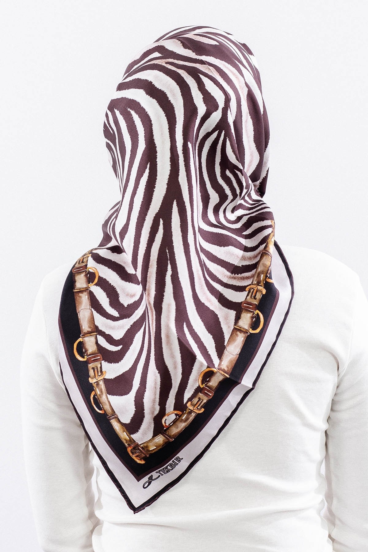 Dg14827 İpek Eşarp Zebra Desen Twill Kumaş - Gri Kahve